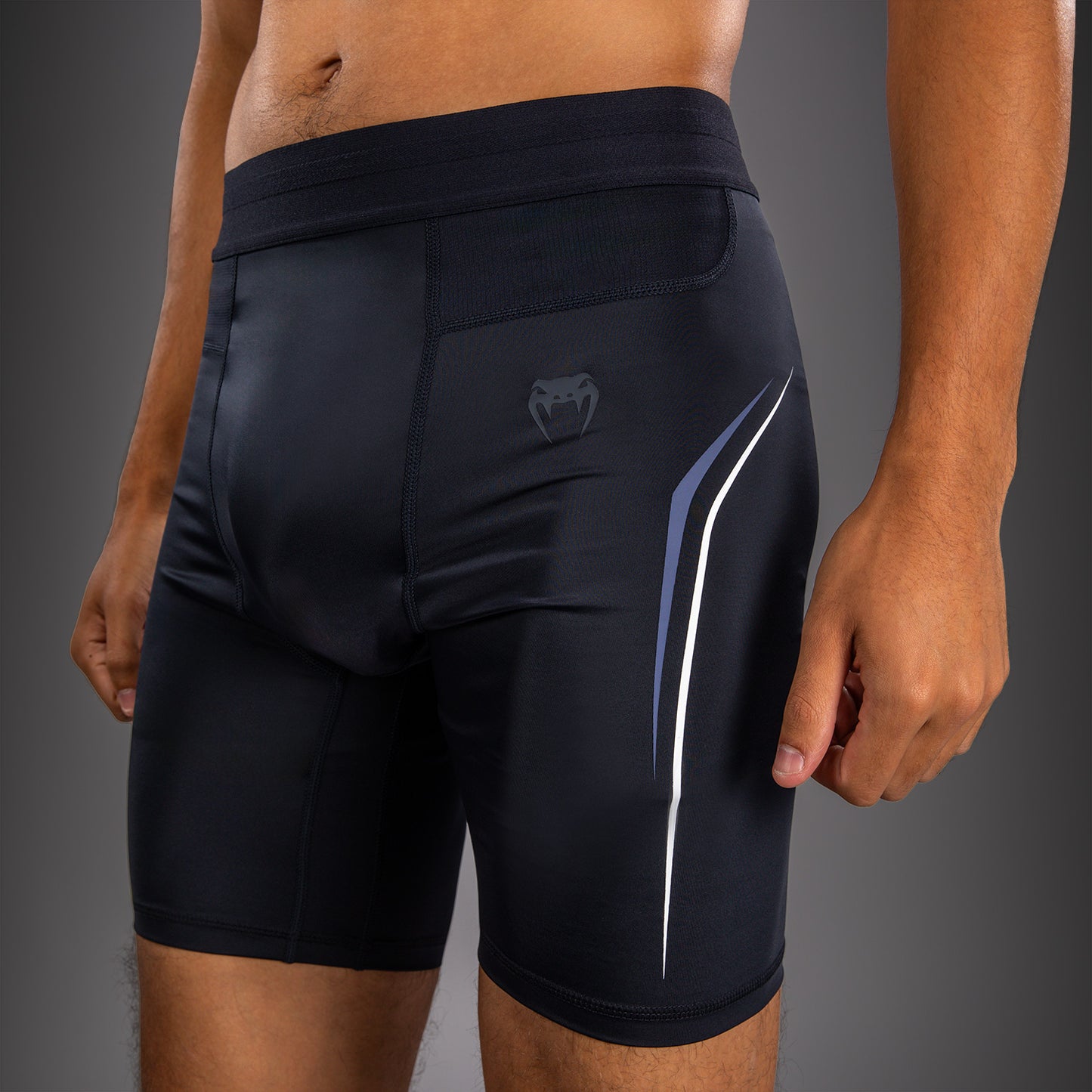 Venum G-Core Pantaloncini a Compressione - Blu Navy/Bianco