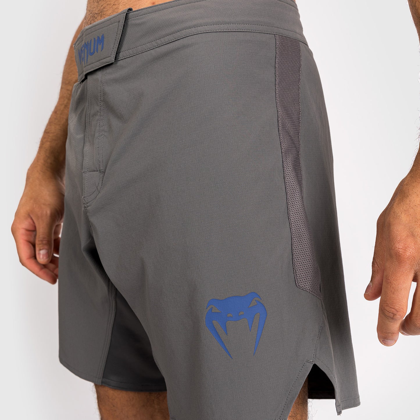 Venum Contender Pantaloncini da combattimento da uomo - Grigio
