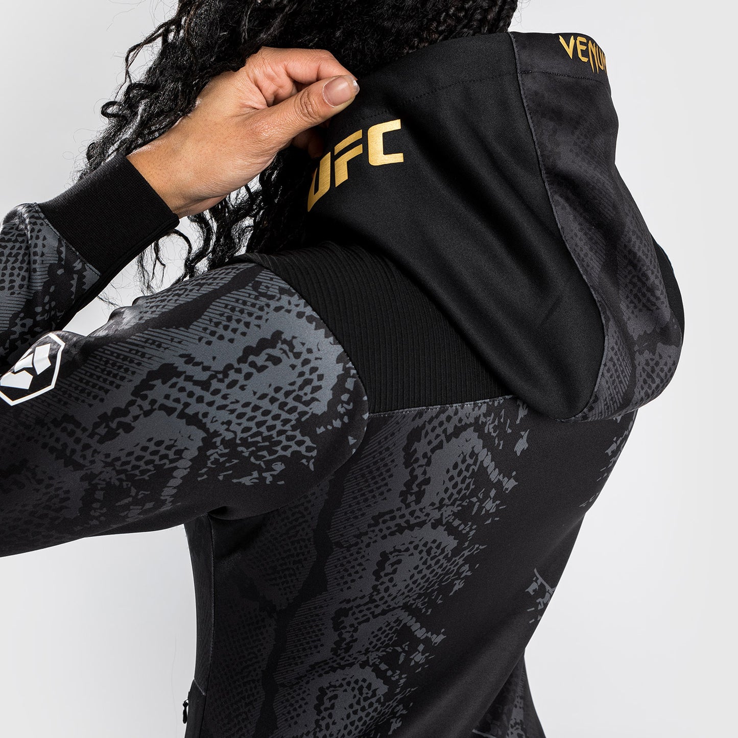 UFC Adrenaline by Venum Authentic Fight Night Felpa con cappuccio Walkout da Donna - Champion