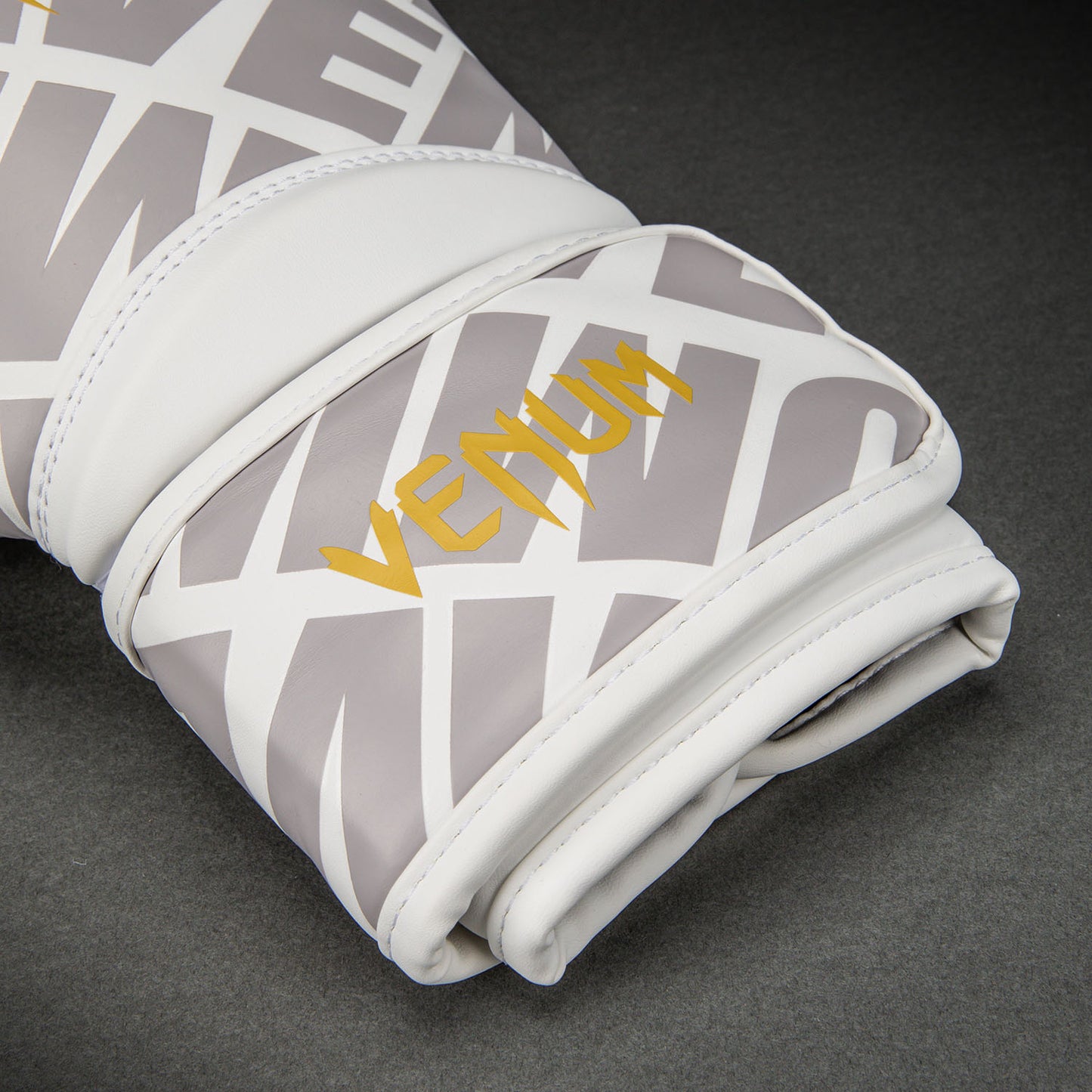 Venum Contender 1.5 XT 3D Guantoni da boxe – Bianco/Oro