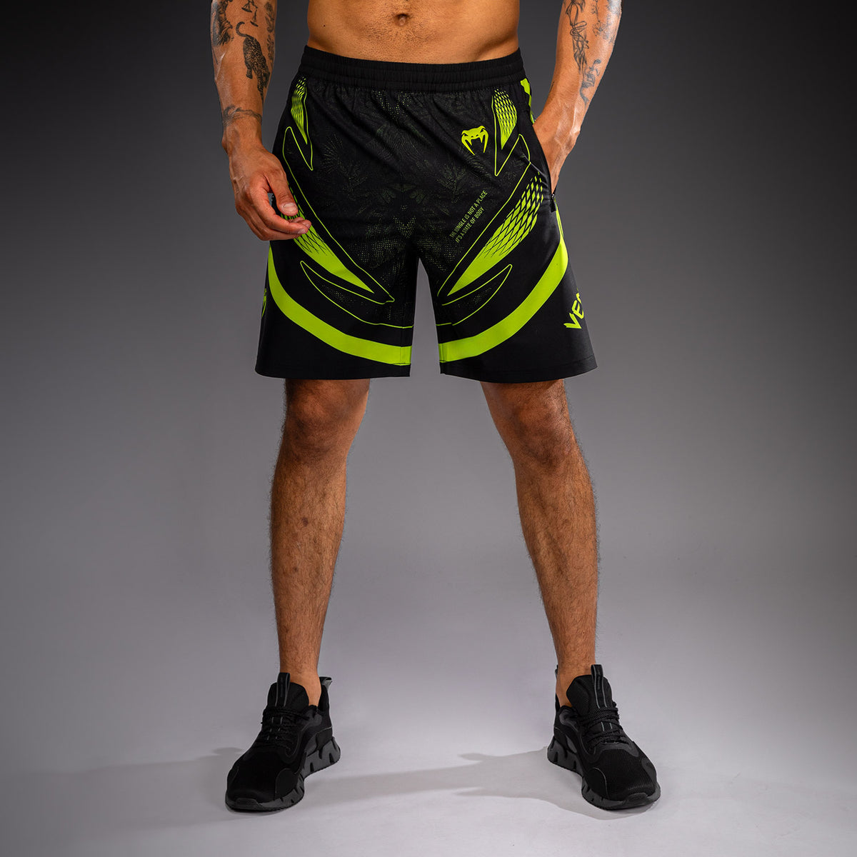Venum Amazonia Reborn Pantaloncini da allenamento - Nero/Verde