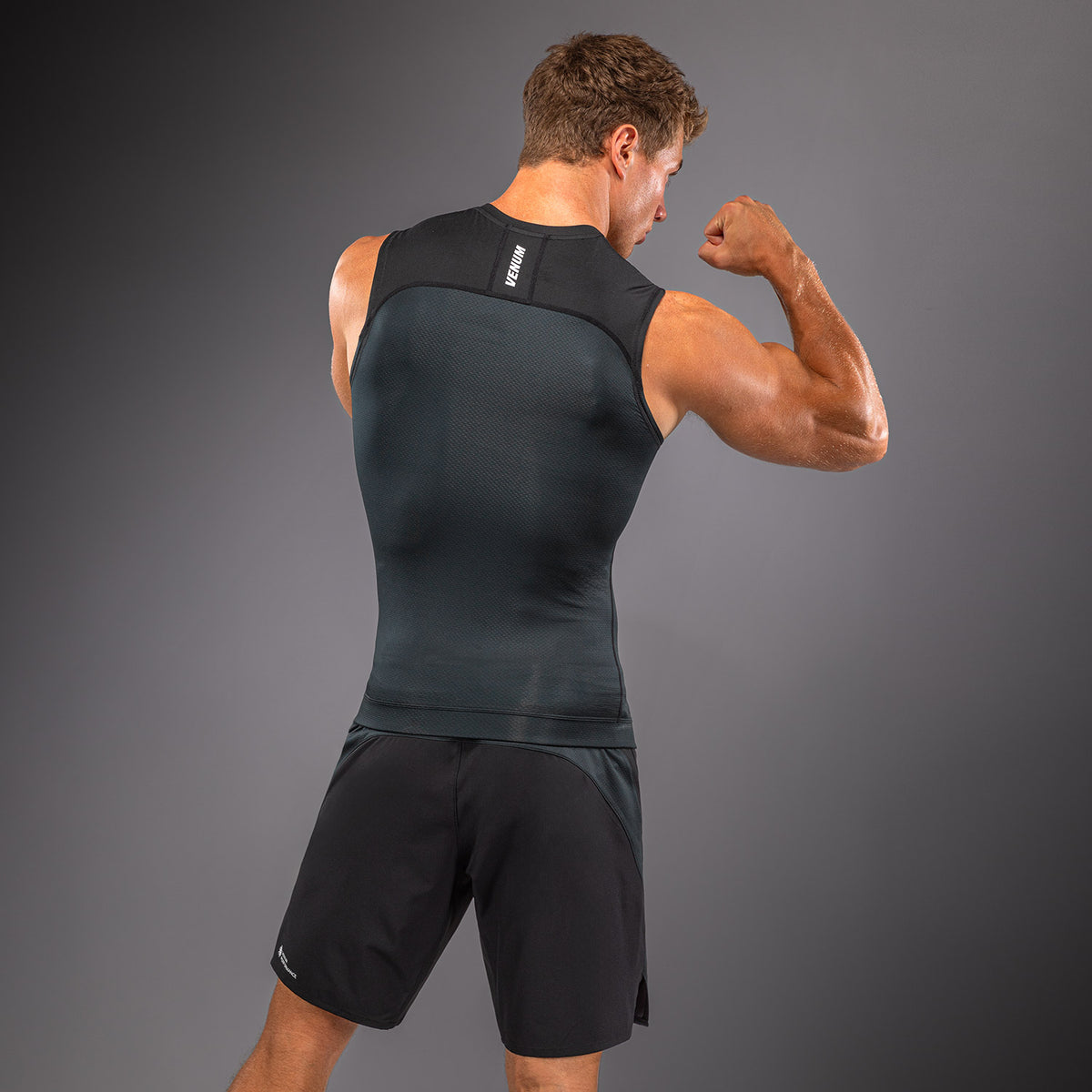 Venum G-Fit Scale Rashguard senza maniche - Nero