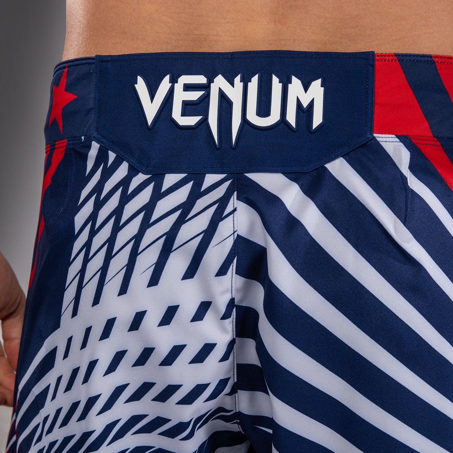 Official UFC Freedom 250 by Venum Personalizzato Authentic Fight Night Pantaloncini da combattimento taglio corto da uomo - Blu