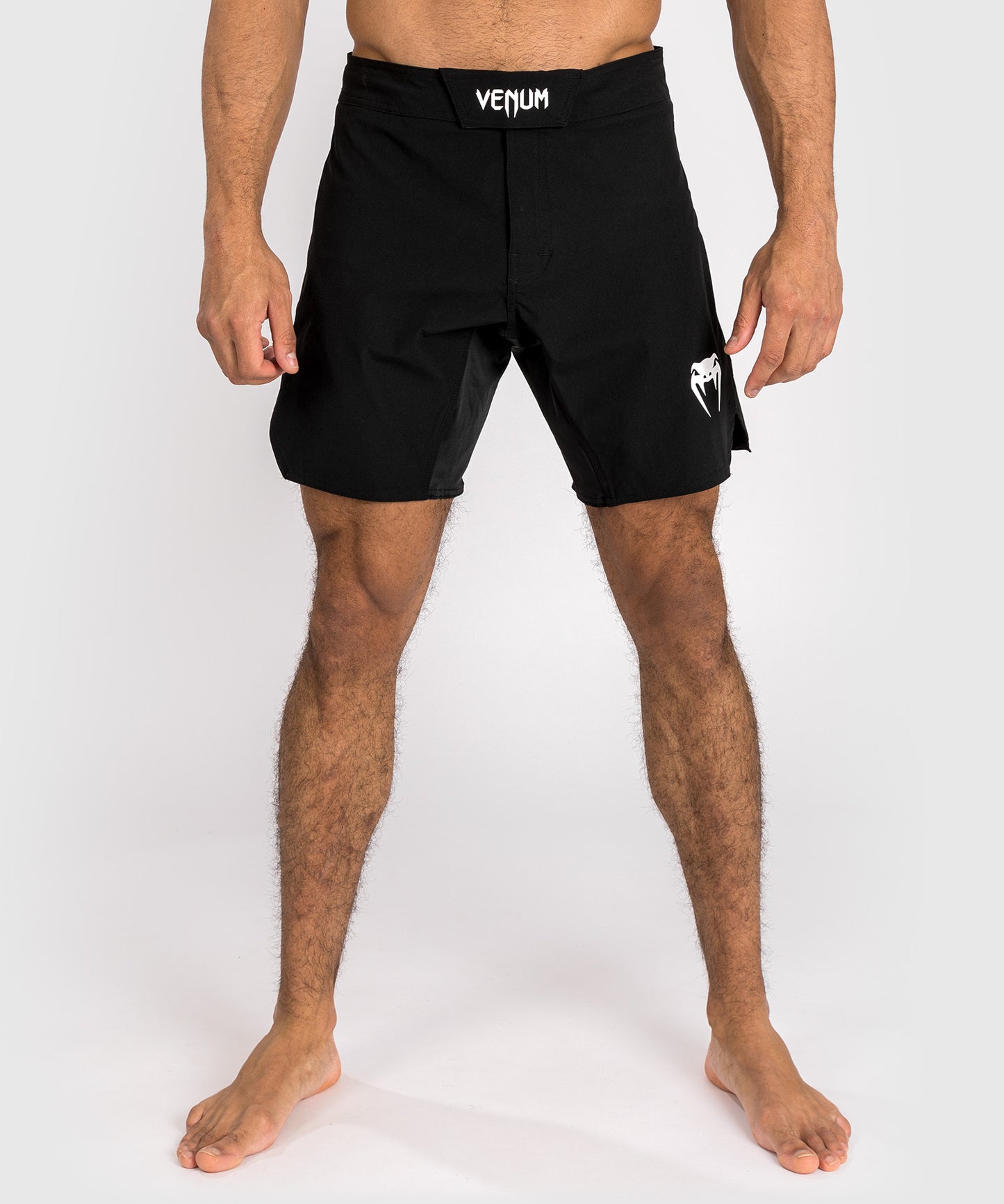 Venum Contender Pantaloncini da combattimento da uomo - Nero/Bianco