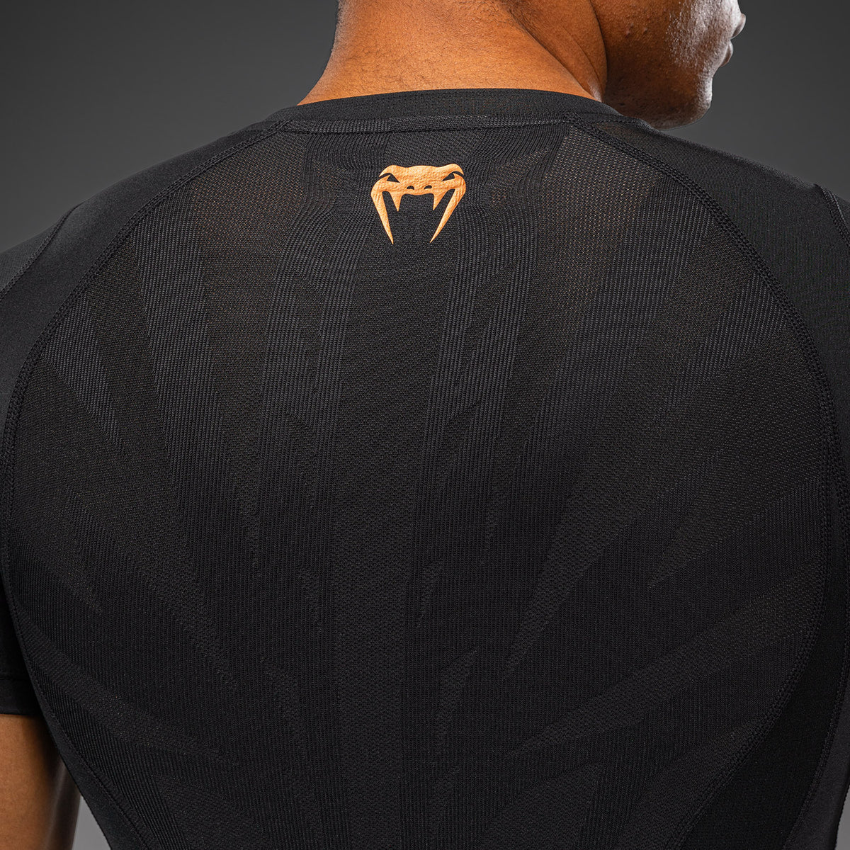Venum G-Fit Revolution Rashguard a maniche corte - Nero/Rame