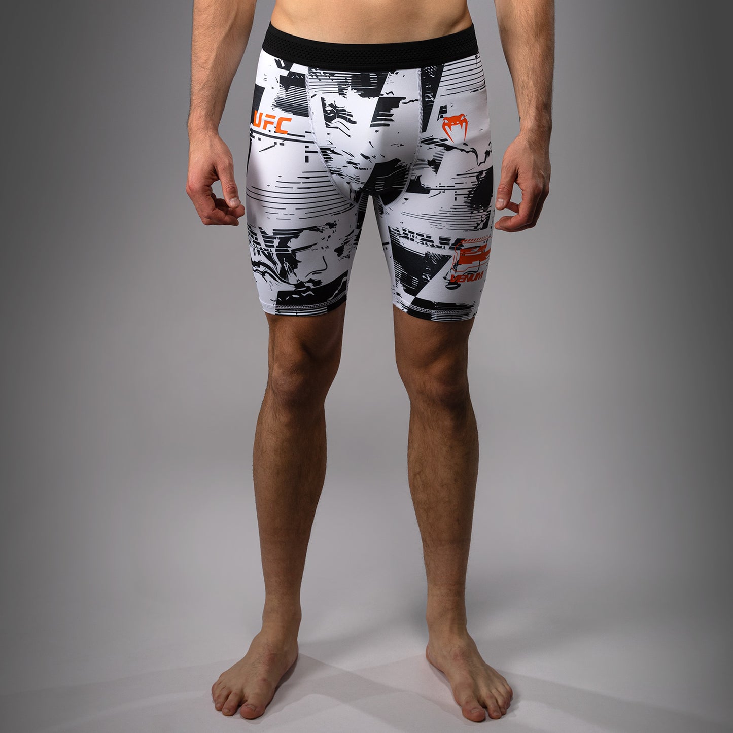 UFC Zenith by Venum Authentic Fight Week Pantaloncini Vale Tudo Performance Uomo - Bianco