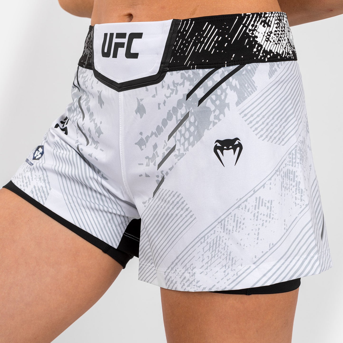 UFC Adrenaline by Venum Authentic Fight Night Pantaloncini da combattimento da Donna - Bianco
