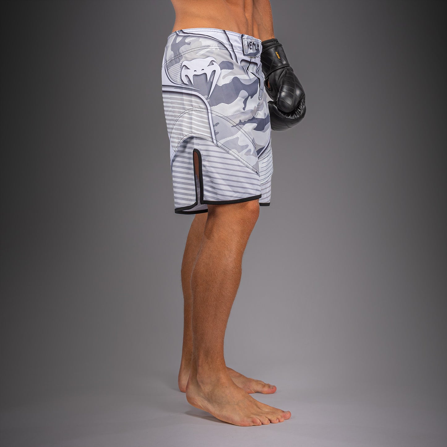 Venum Camo Hero Pantaloncini da Combattimento - Bianco/Grigio Chiaro