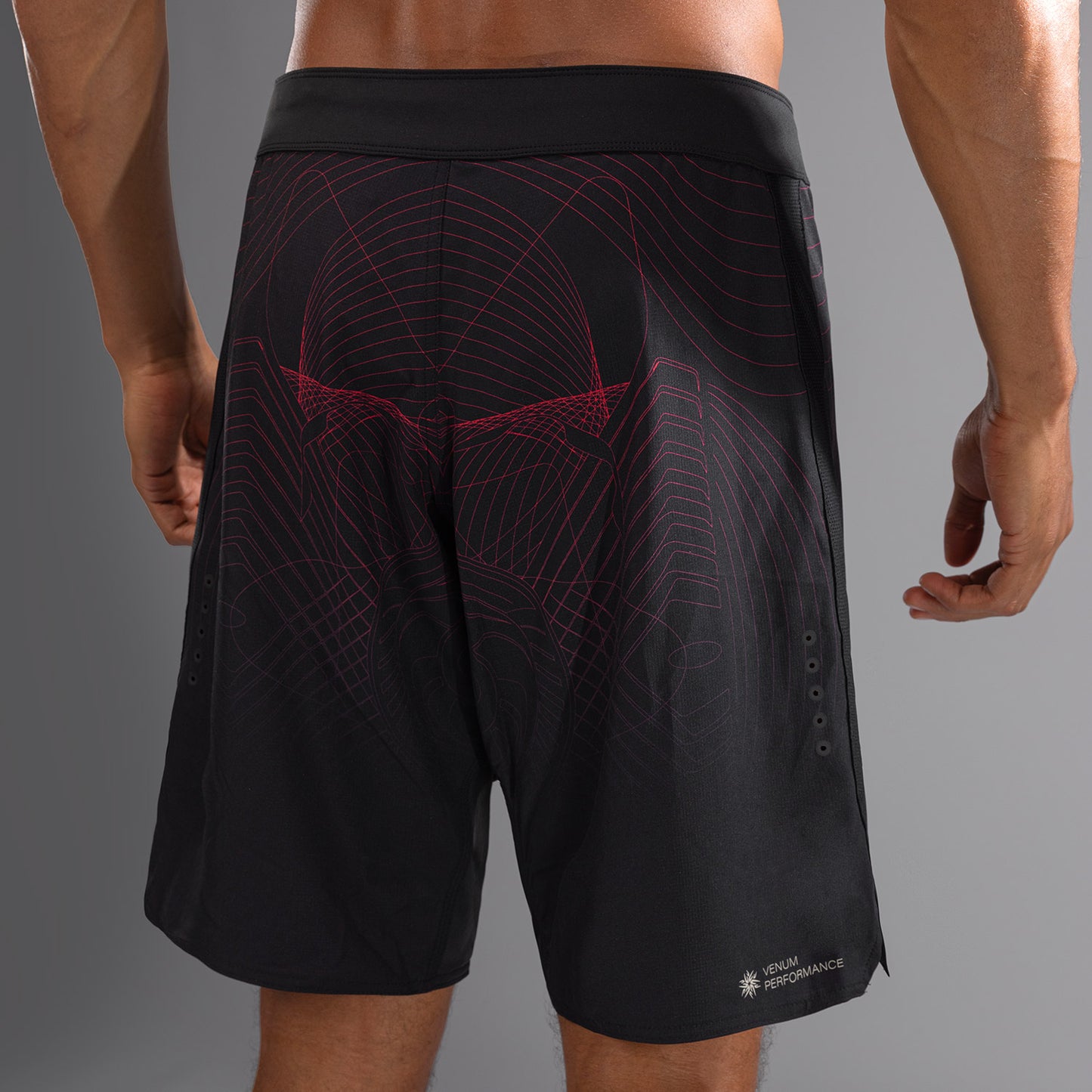 Venum G-Fit Air Pantaloncini da Combattimento - Nero Profondo/Rosso Fuoco