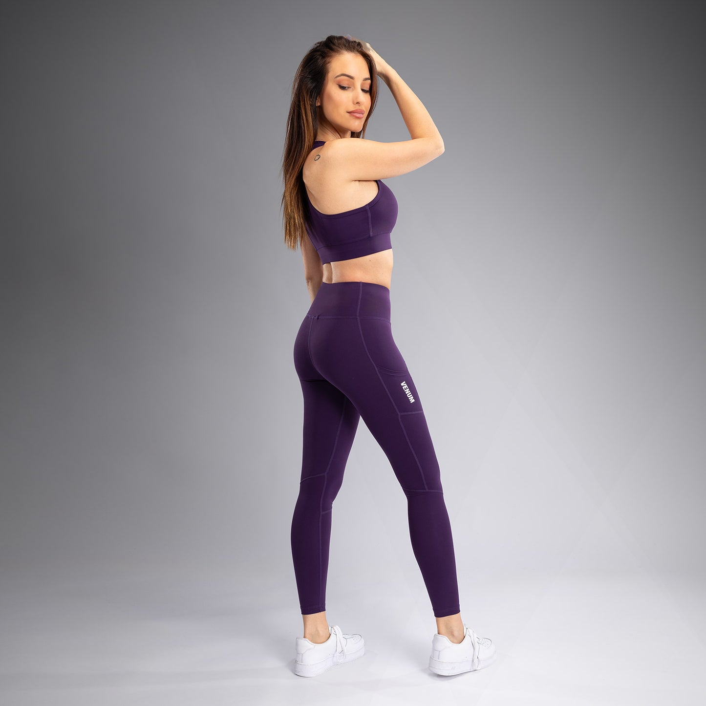 Venum Essential Medium Impact Sports Bra da Donna - Viola Scuro
