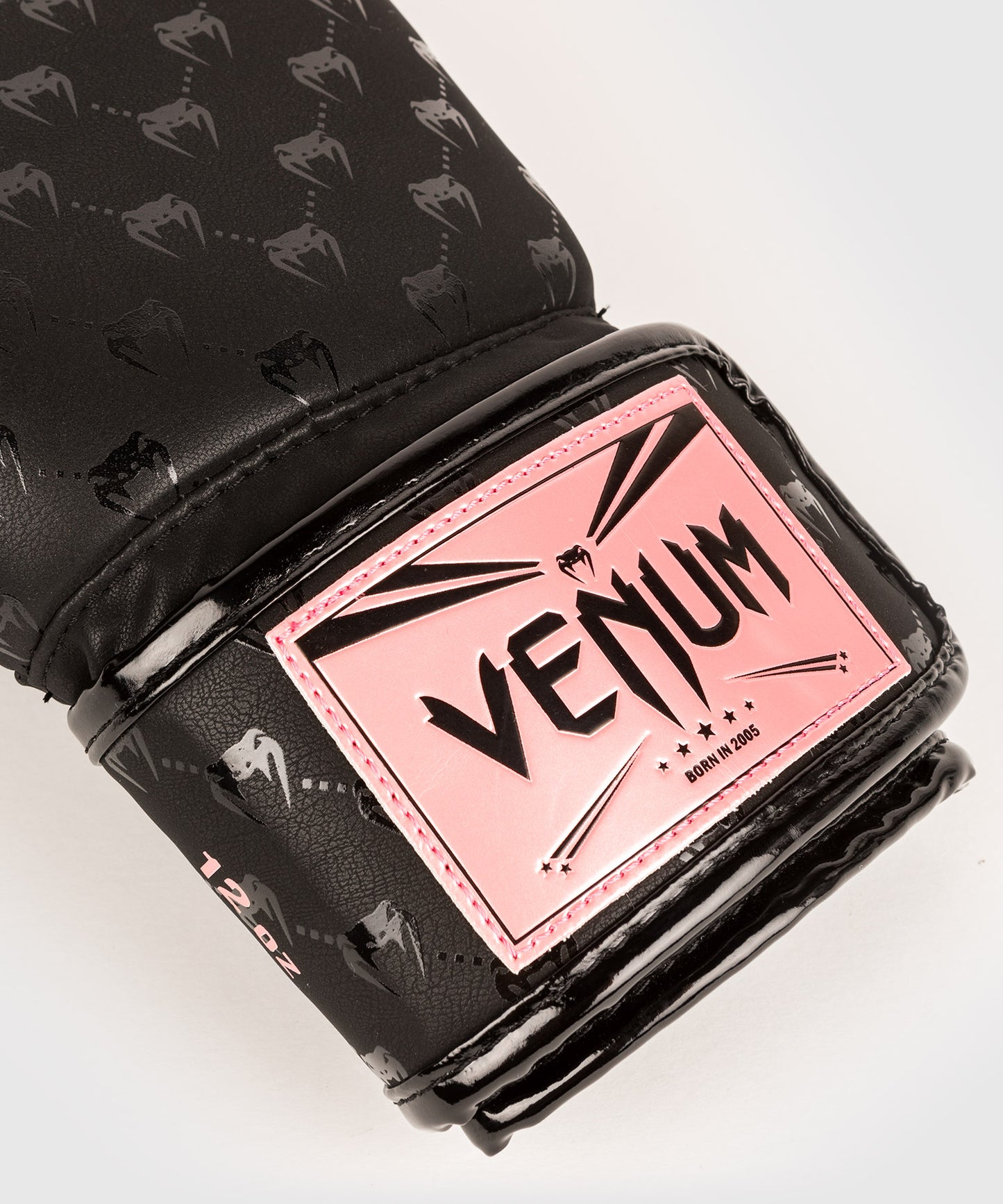 Guantoni da boxe Impact Monogram Venum – Nero/Oro rosa