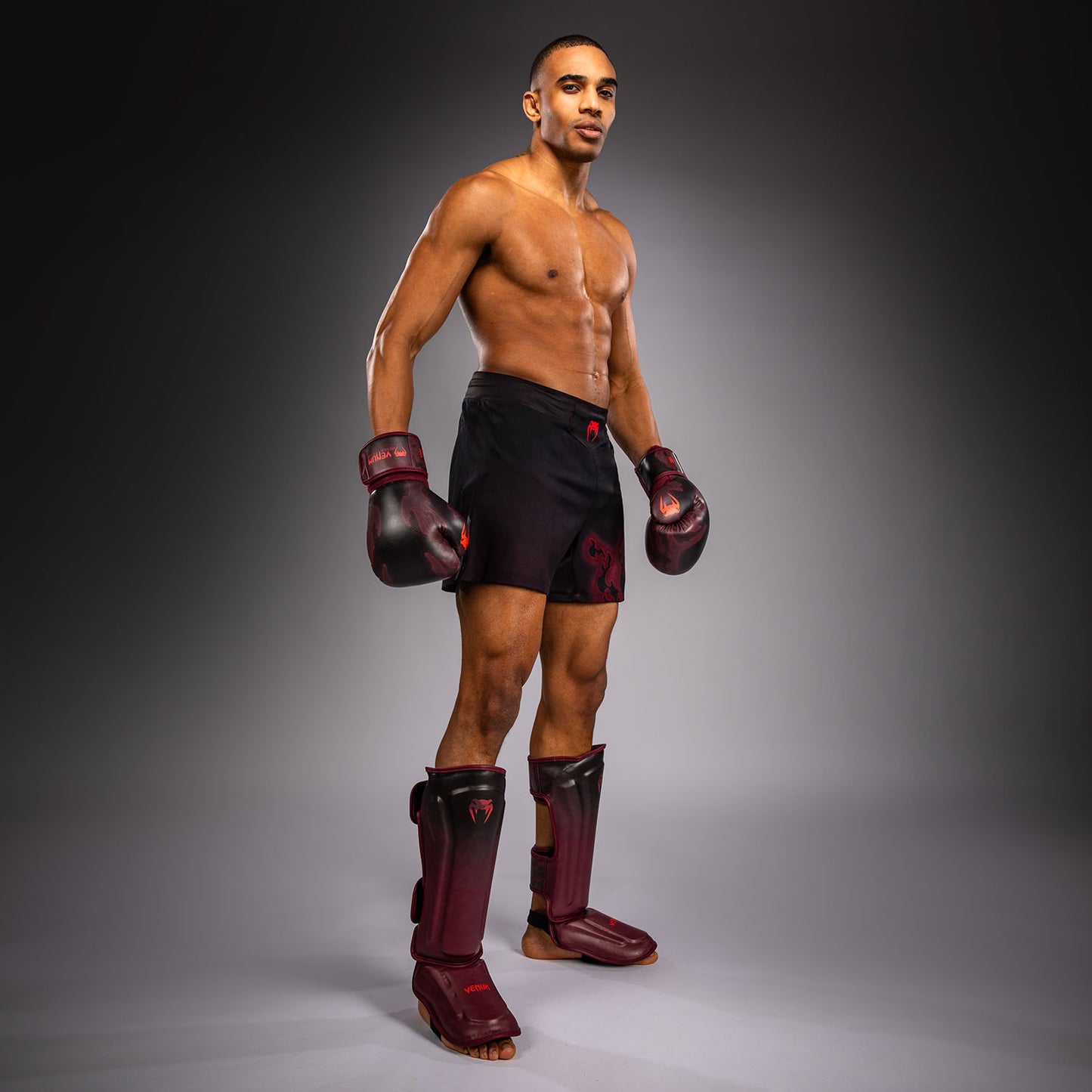 Venum Spectre Pantaloncini da Combattimento – Nero/Rosso