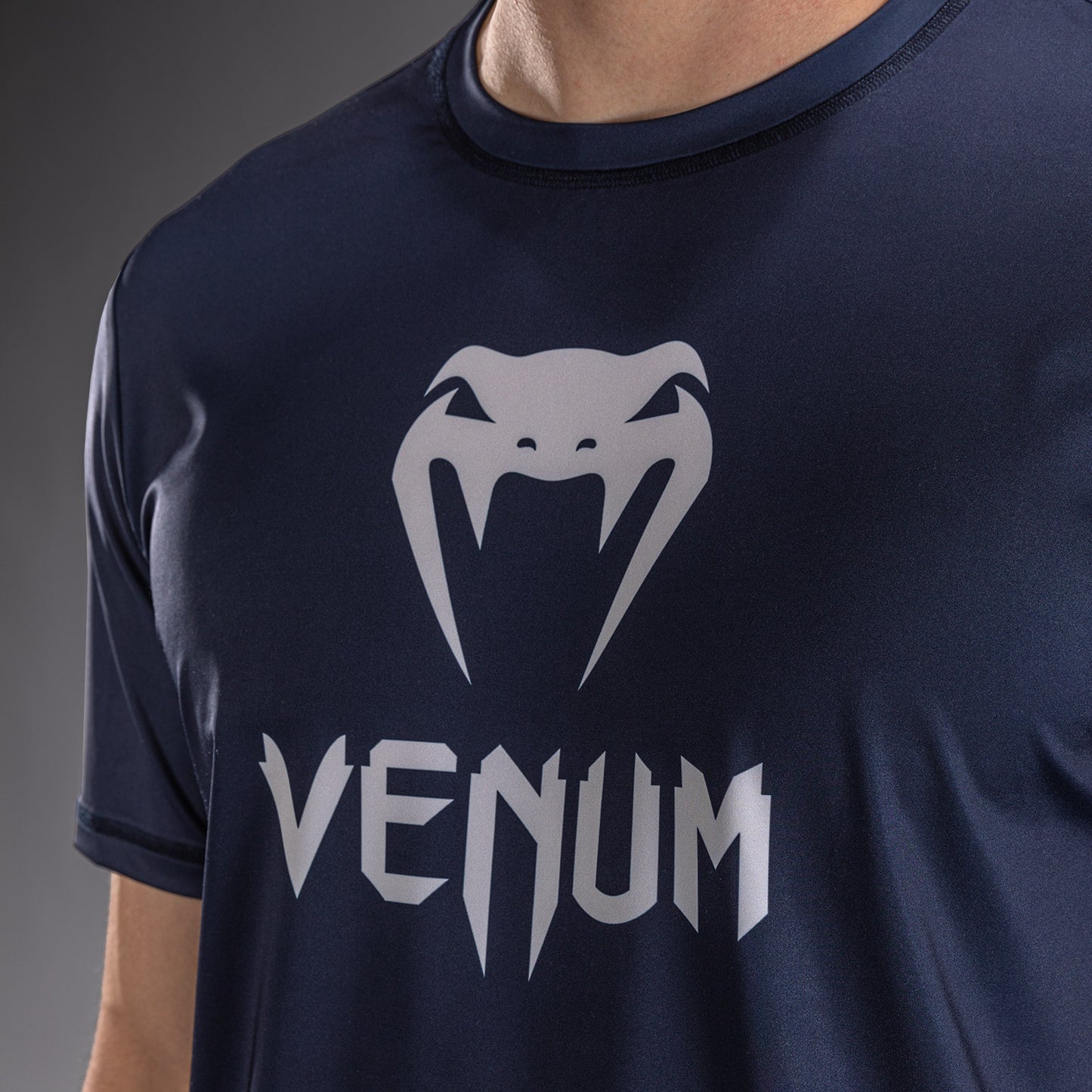 Venum Classic T-shirt Dry Tech - Blu navy/Bianco