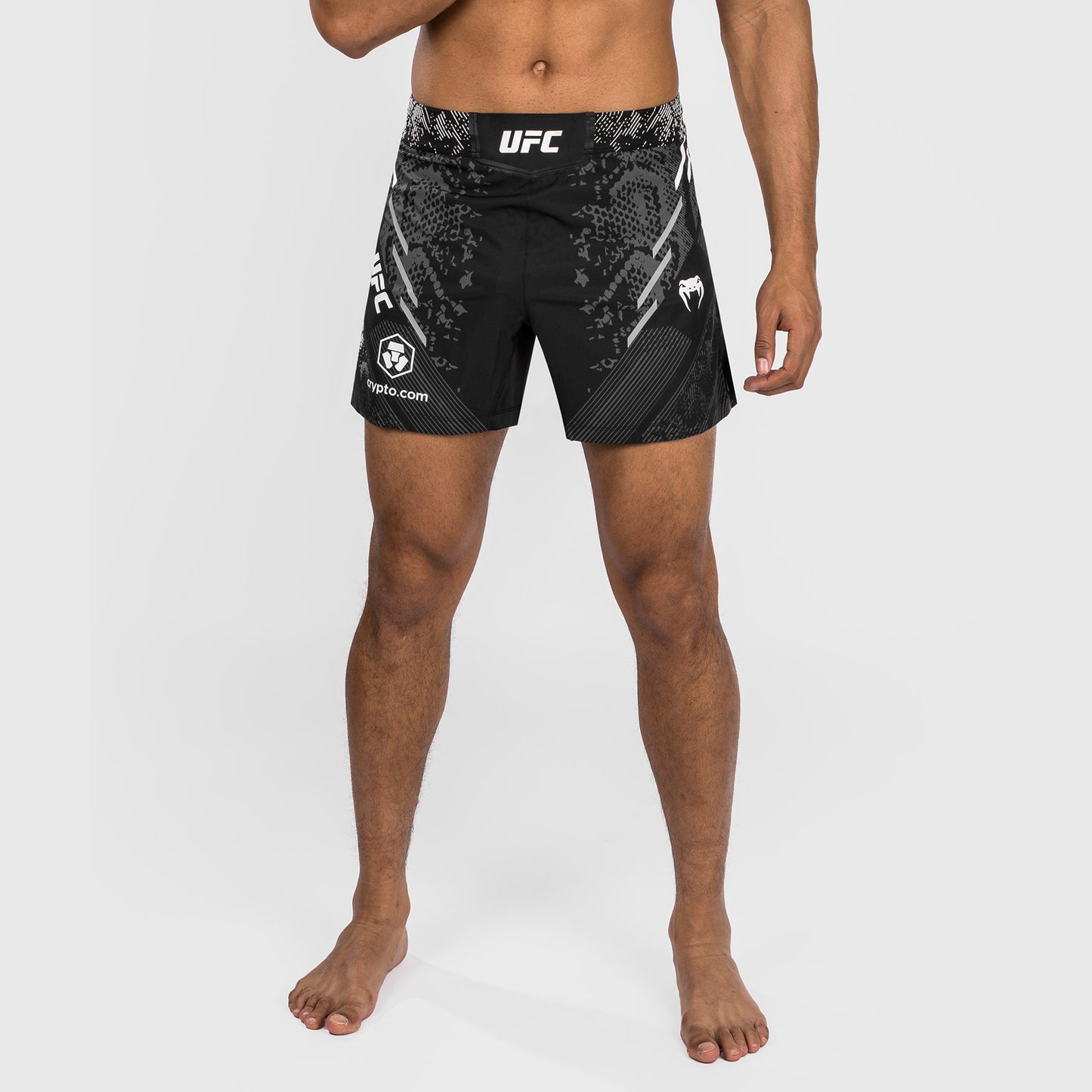Pantaloncini da combattimento UFC Adrenaline by Venum personalizzati Authentic Fight Night Uomo - Short Fit – Nero