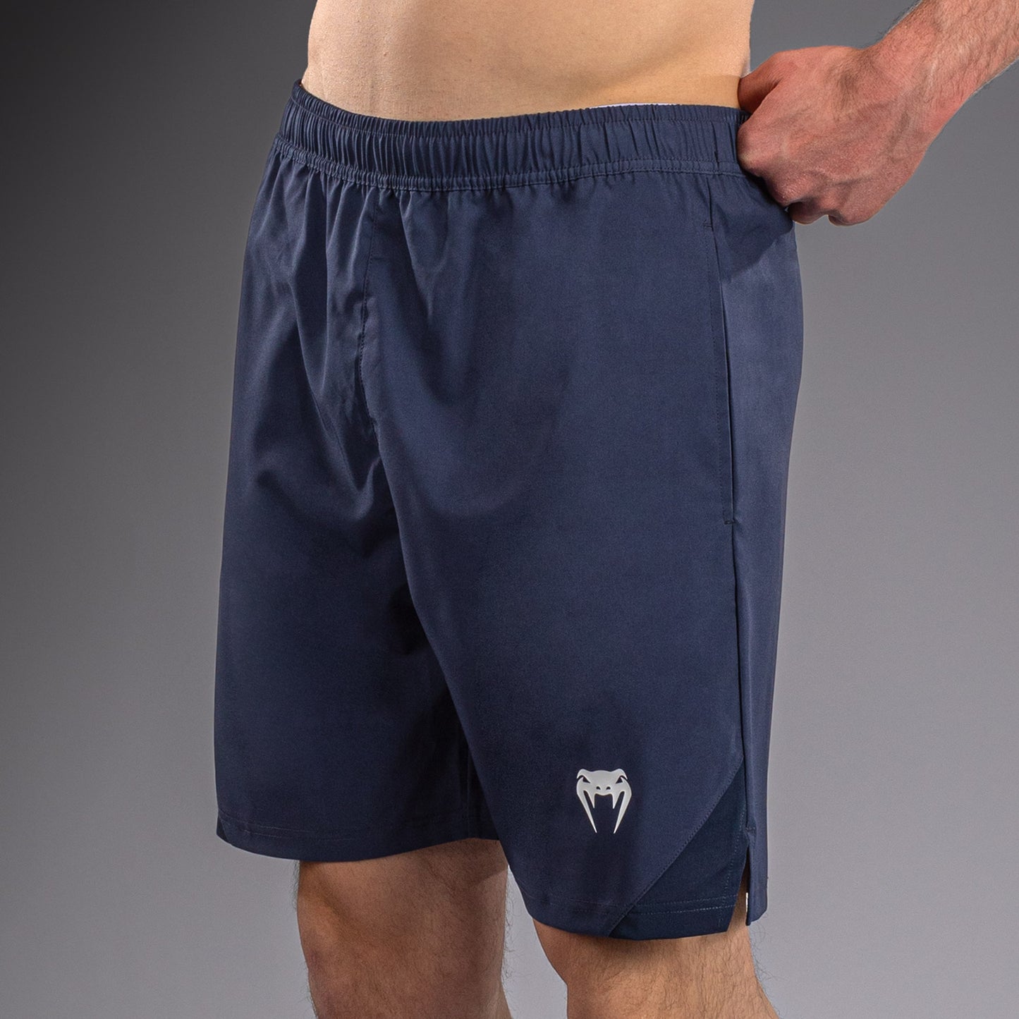 Venum Contender Shorts da allenamento - Blu navy/Bianco