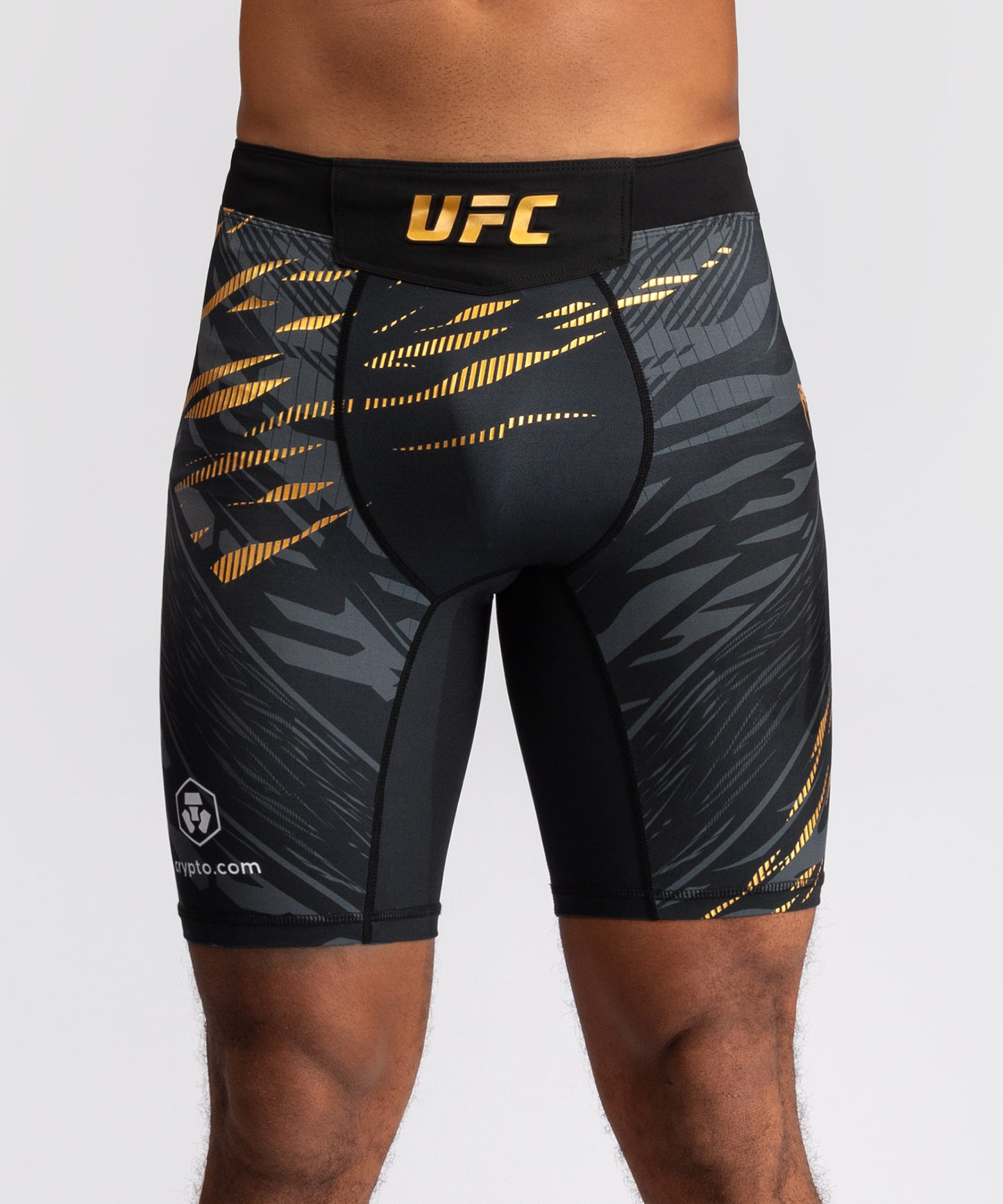 UFC Fusion by Venum Authentic Fight Night Vale Tudo Shorts per Uomo - Champion