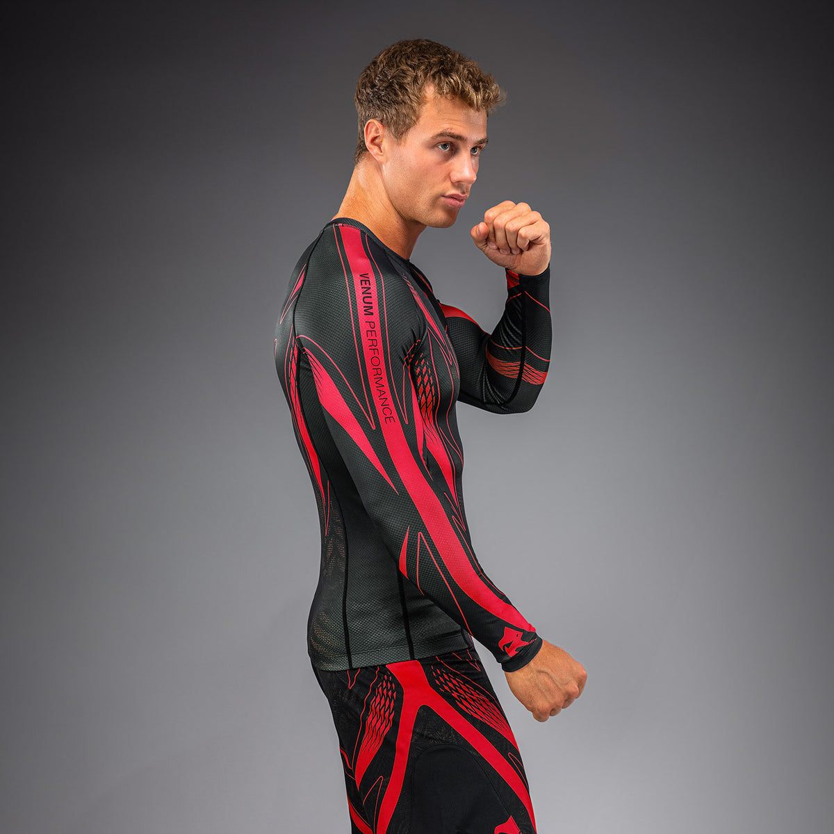 Venum Amazonia Reborn Maglia a compressione a maniche lunghe - Nero/Rosso