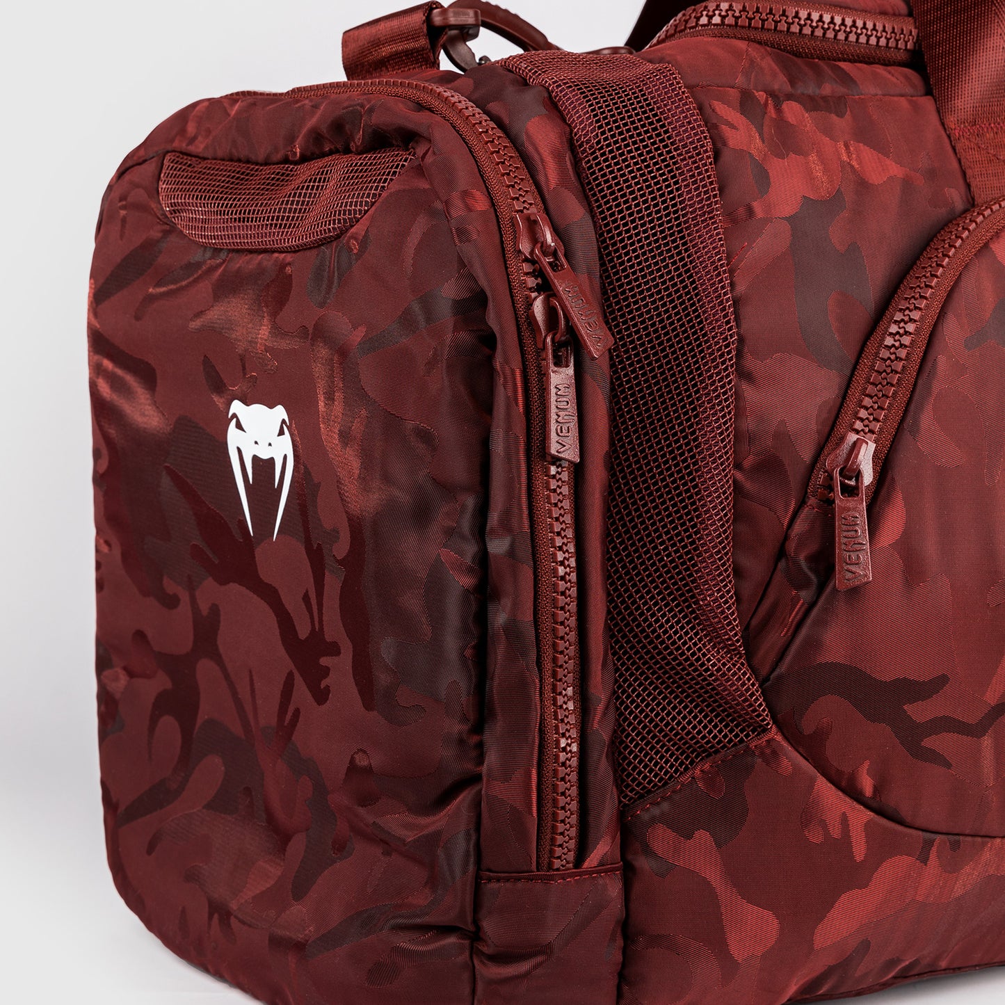 Venum Trainer Lite Borsa Sportiva (48L) – Camo/Borgogna