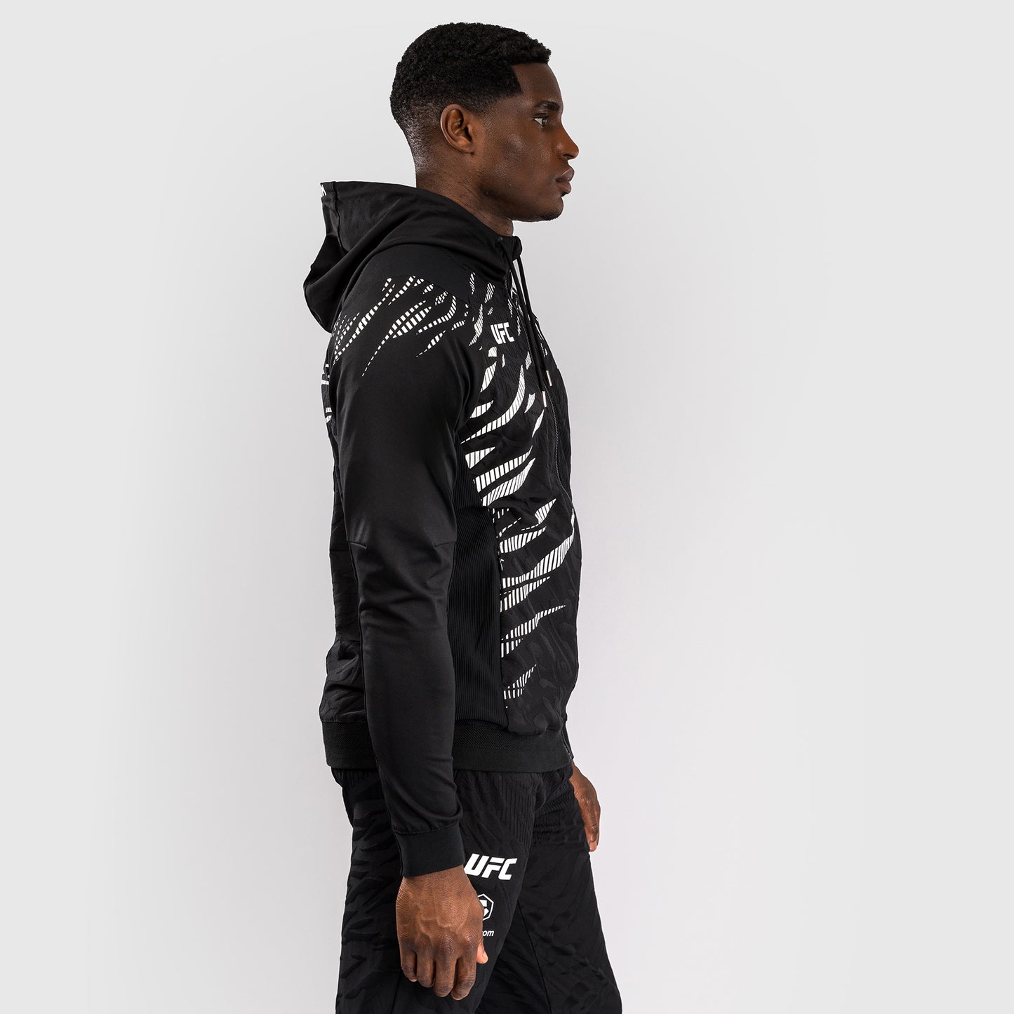 UFC Fusion by Venum Personalizzati Authentic Fight Night Felpa con Cappuccio per Uomo - Nero