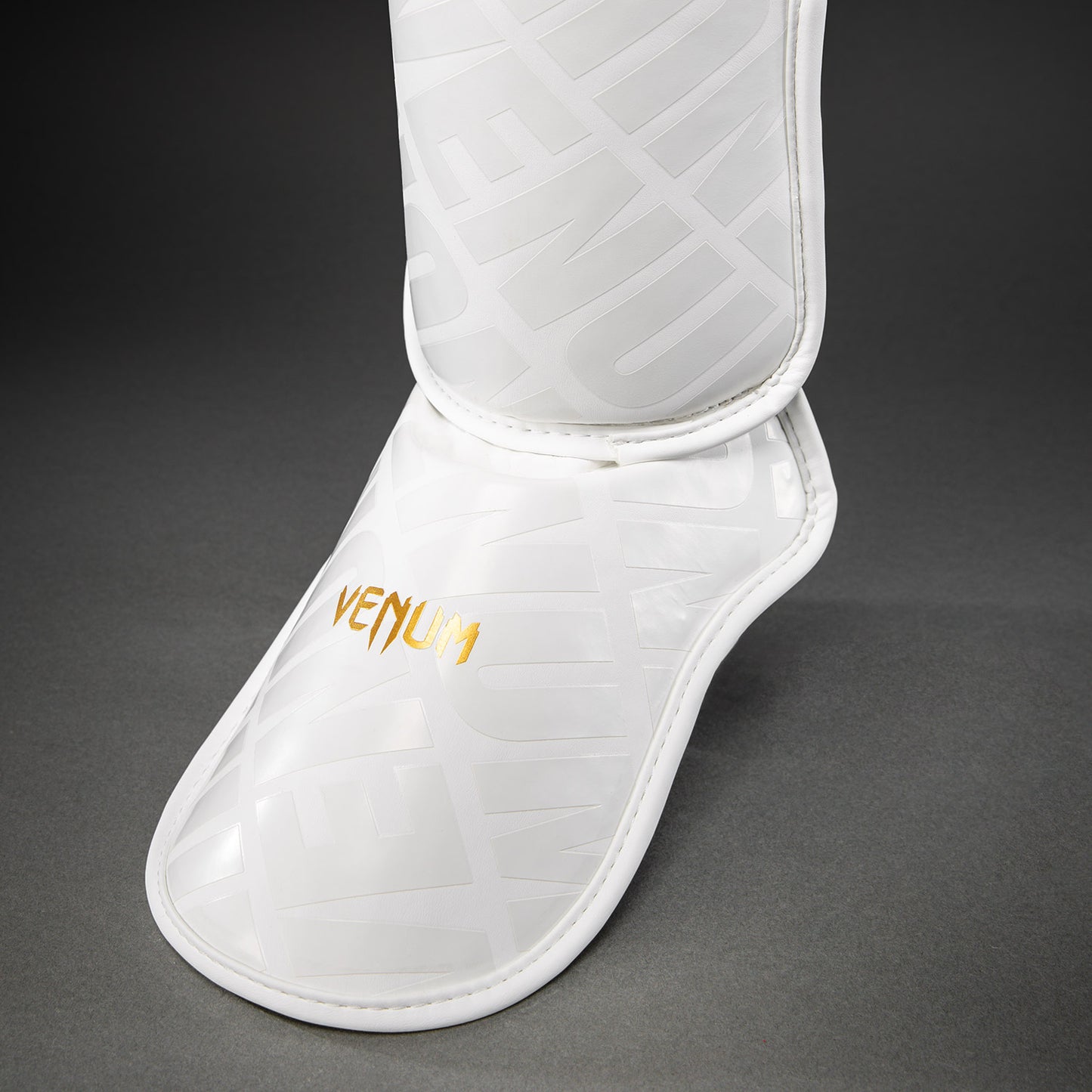Venum Contender 1.5 XT 3D Paratibie - Bianco/Oro