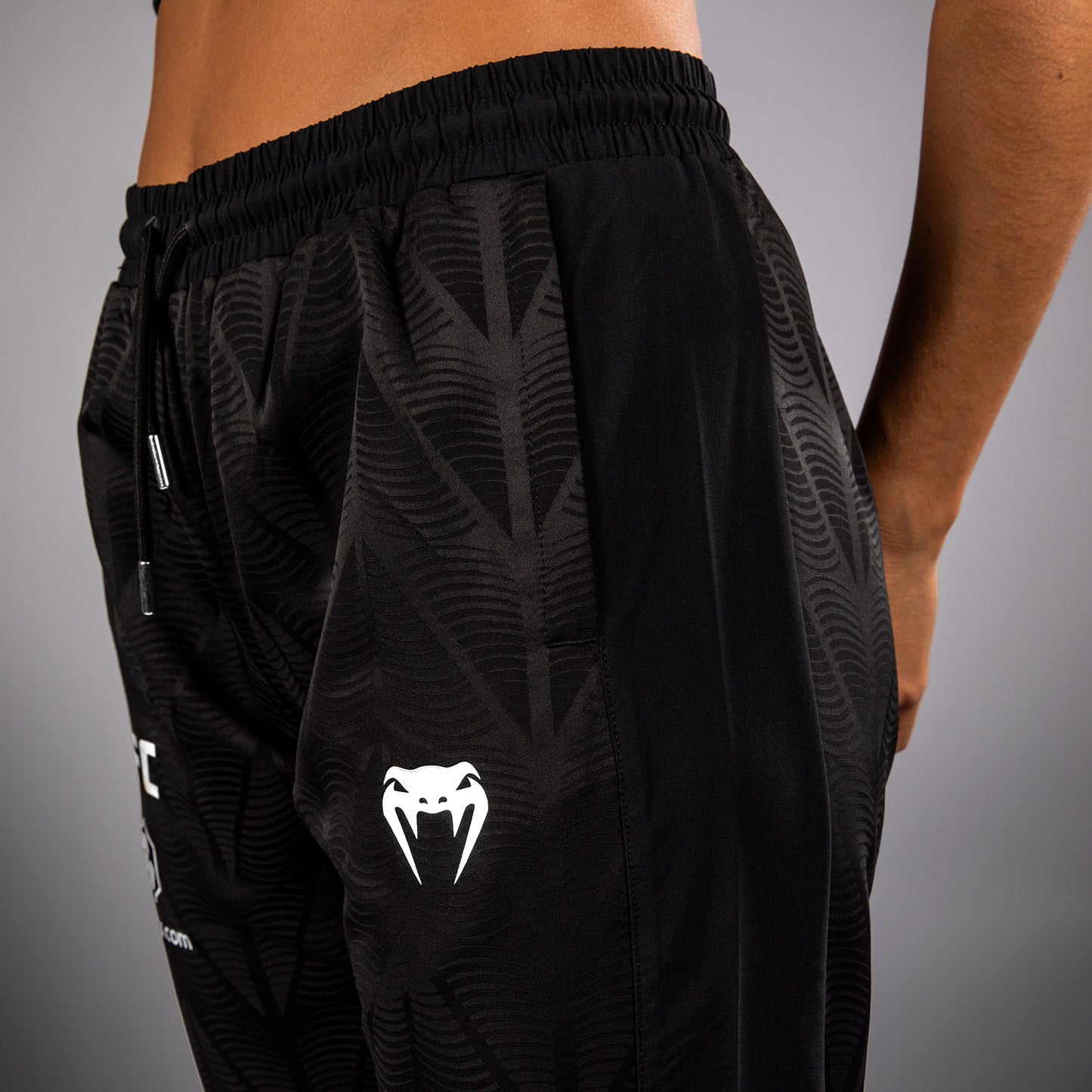 UFC Zenith by Venum Authentic Fight Night Pantaloni Walkout Donna - Nero
