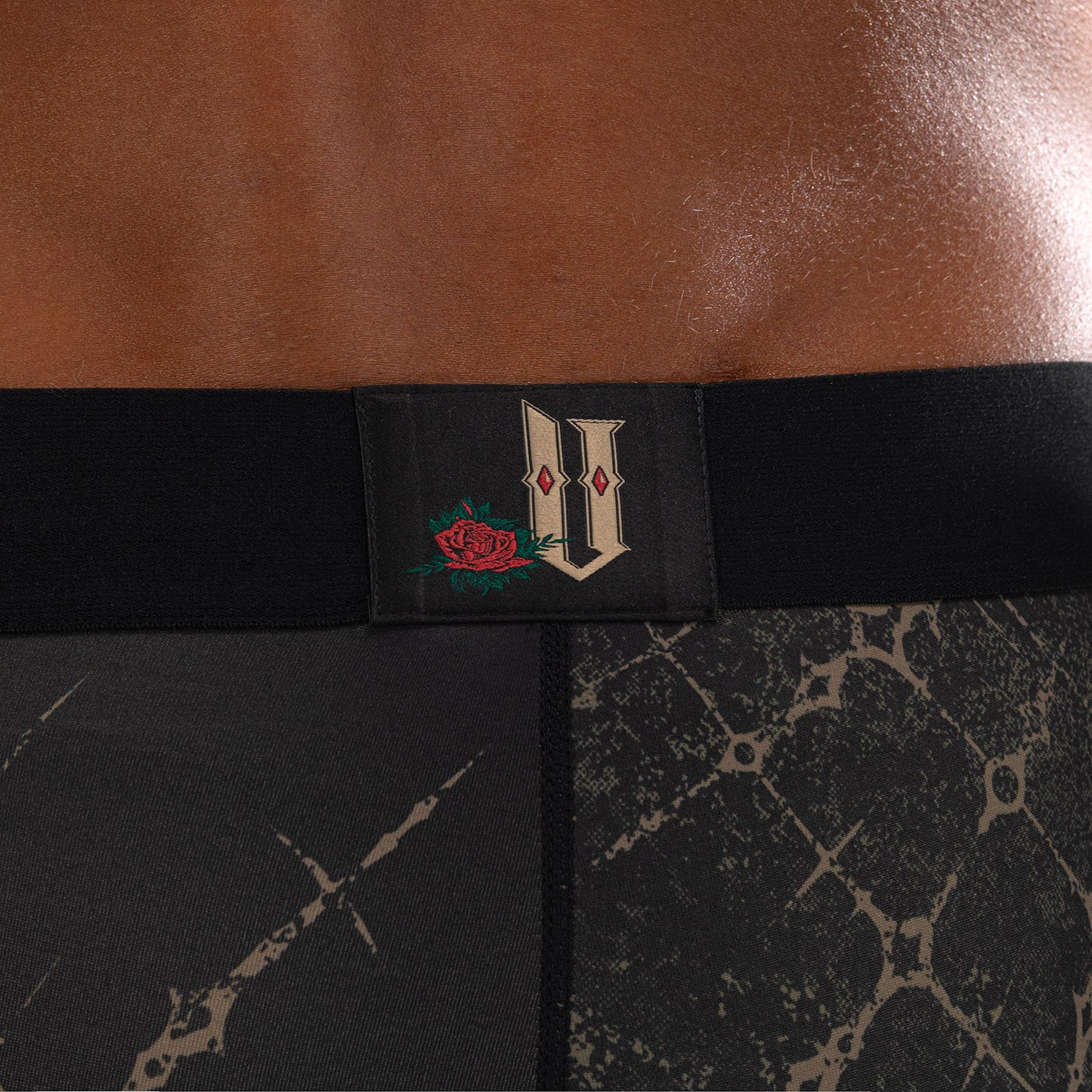 Venum Santa Muerte 5.0 Pantaloncini a compressione - Nero Profondo/Oro