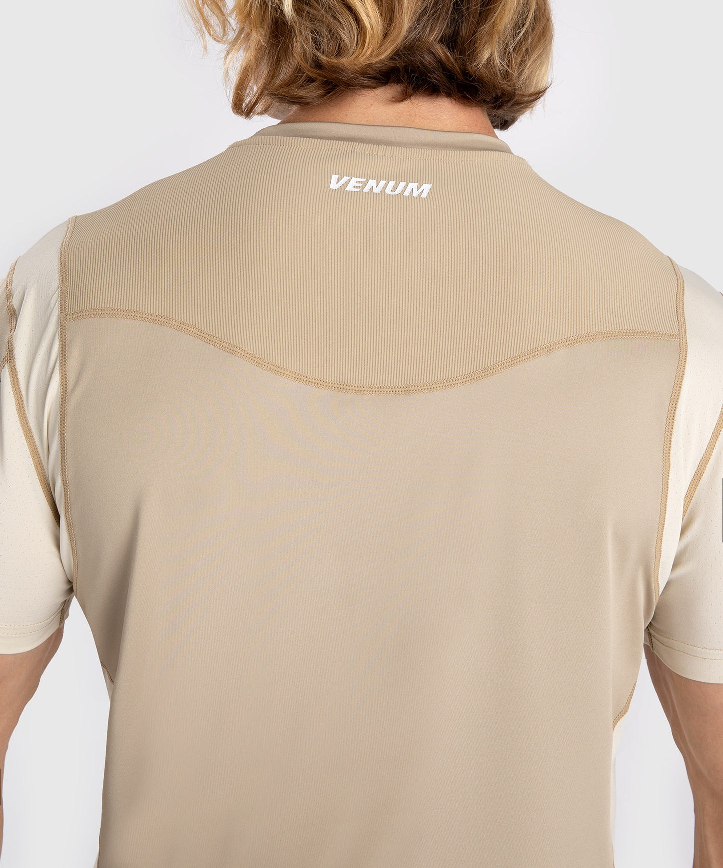 Venum Tempest Maglietta da Uomo Dry-Tech - Beige/Sabbia
