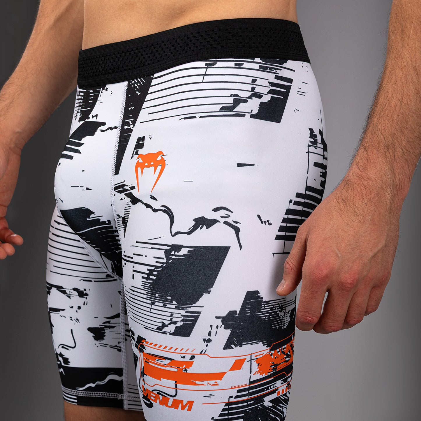 UFC Zenith by Venum Authentic Fight Week Pantaloncini Vale Tudo Performance Uomo - Bianco