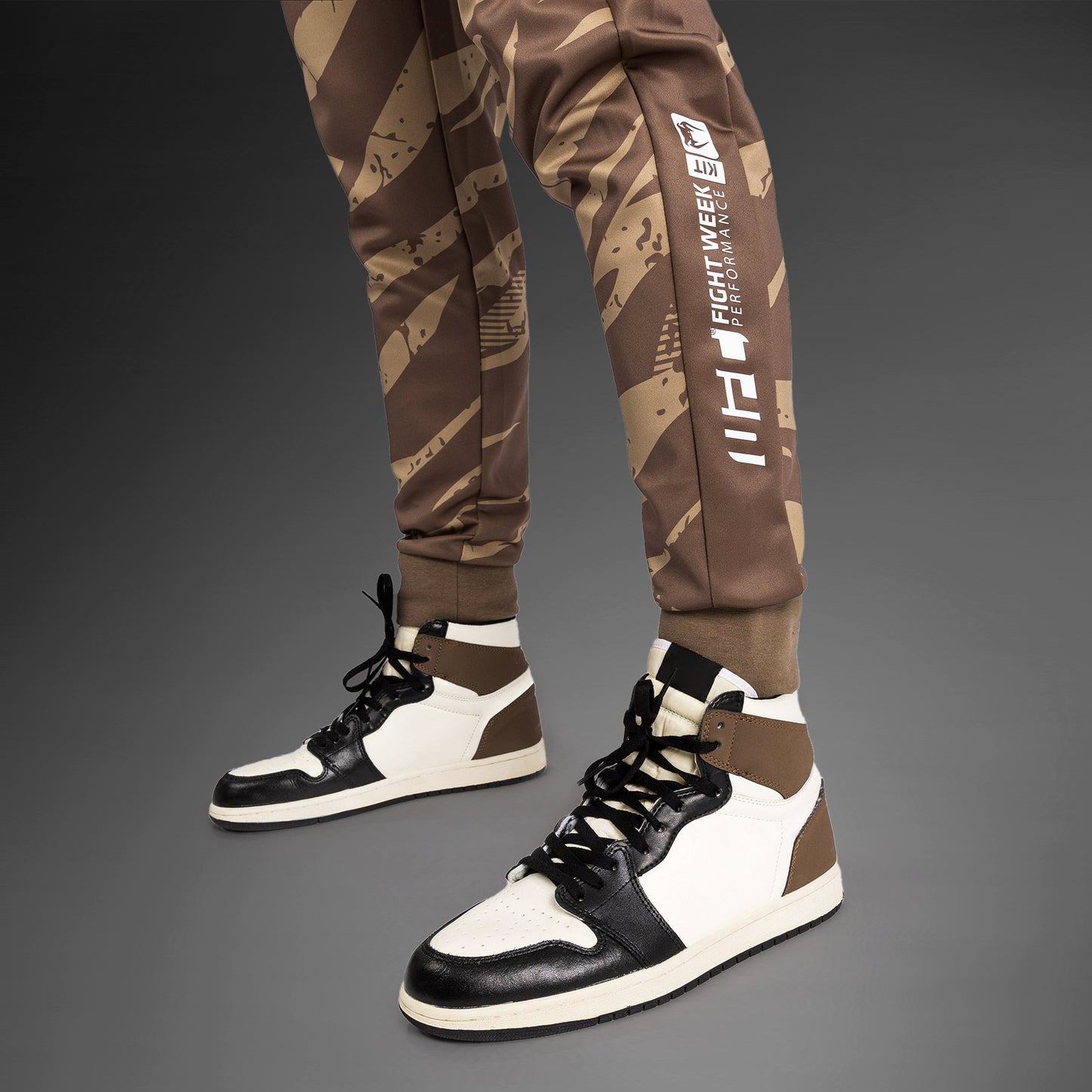 UFC Adrenaline by Venum Fight Week Pantaloni da Uomo - Desert Camo