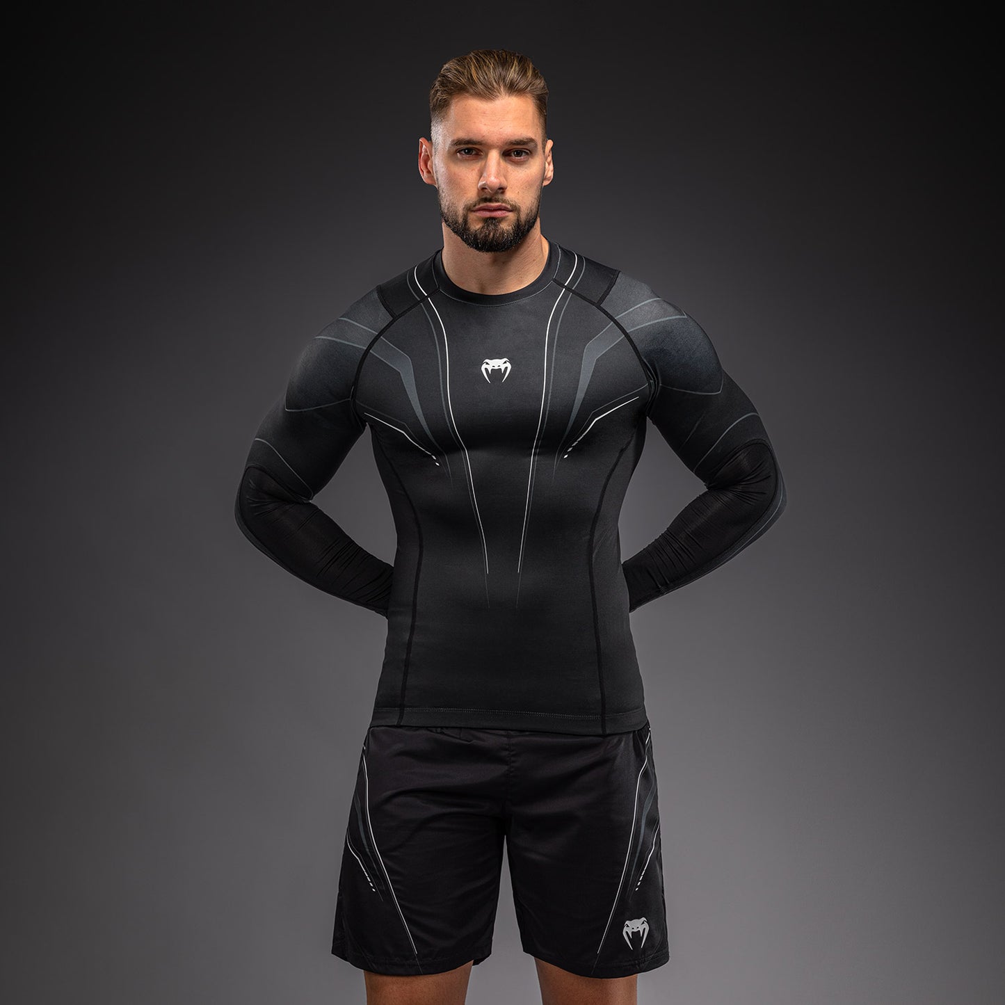Venum Streamline Rashguard a Maniche Lunghe – Nero/Bianco