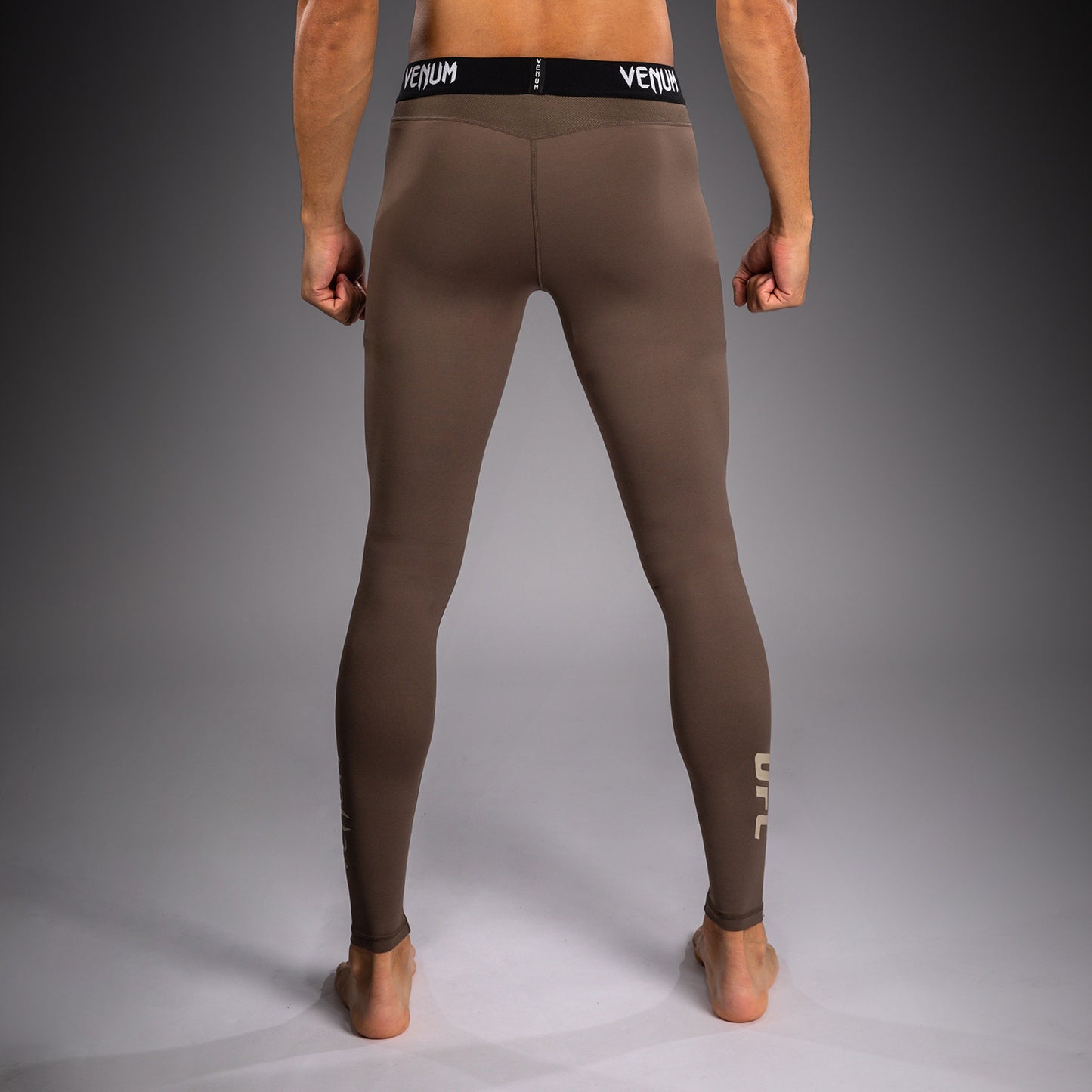 Venum UFC Unity by Venum Authentic Fight Week Pantaloni a Compressione Tecnici da Uomo - Marrone