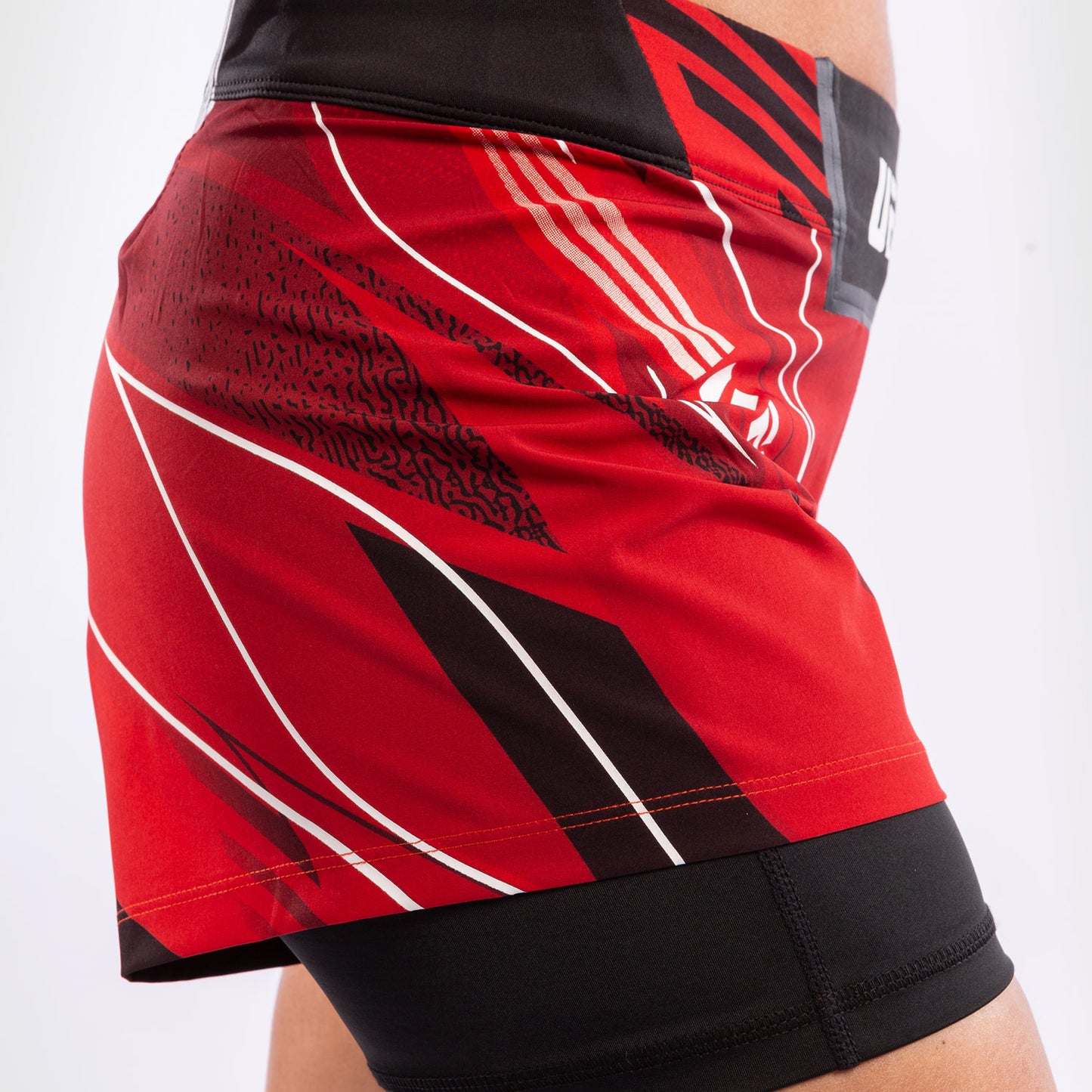 Fightshorts Donna UFC Venum Authentic Fight Night - Vestibilità Corta - Rosso