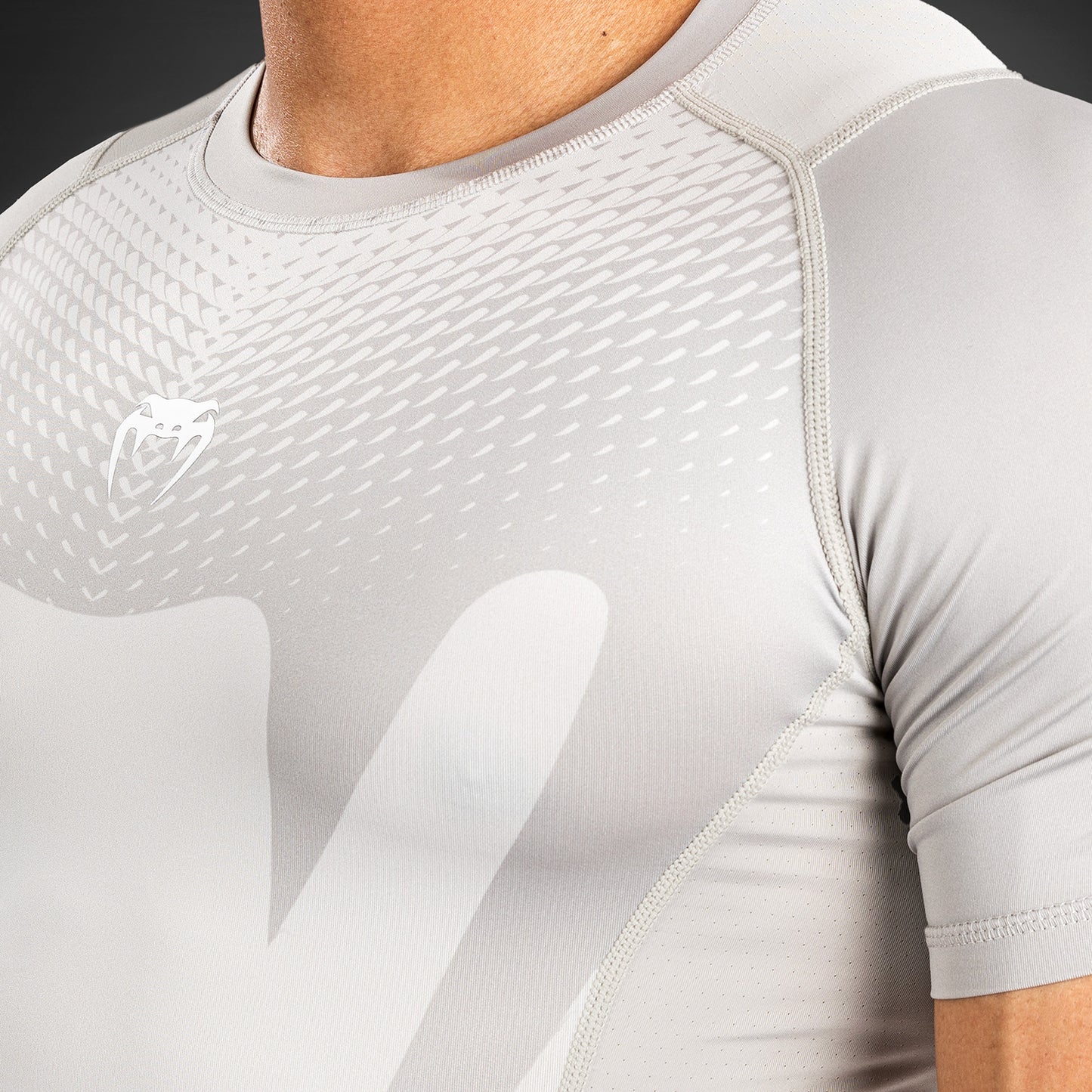 Venum Attack Rashguard a Maniche Corte da Uomo - Sabbia