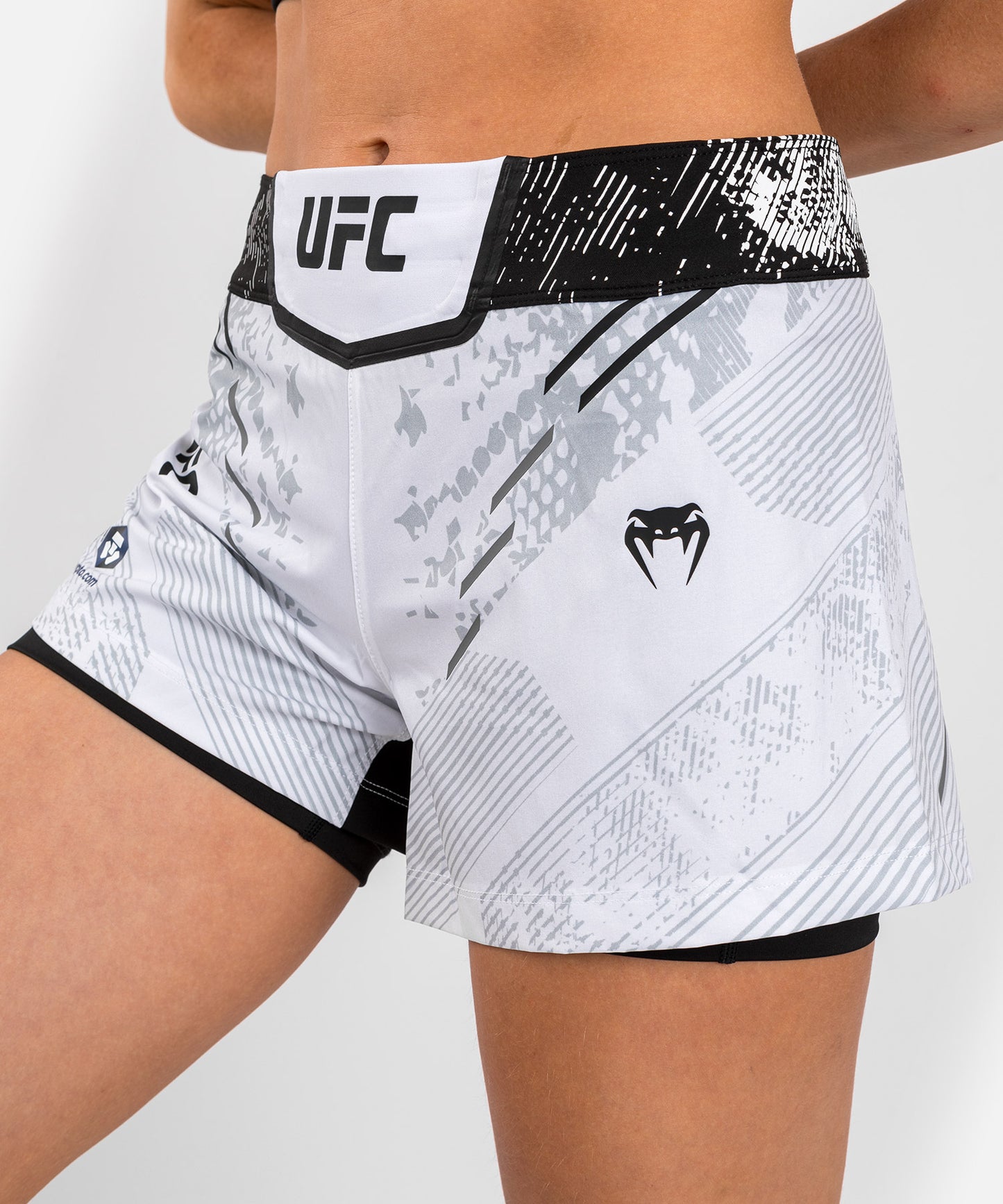 UFC Adrenaline by Venum Authentic Fight Night Pantaloncini da combattimento da Donna - Bianco