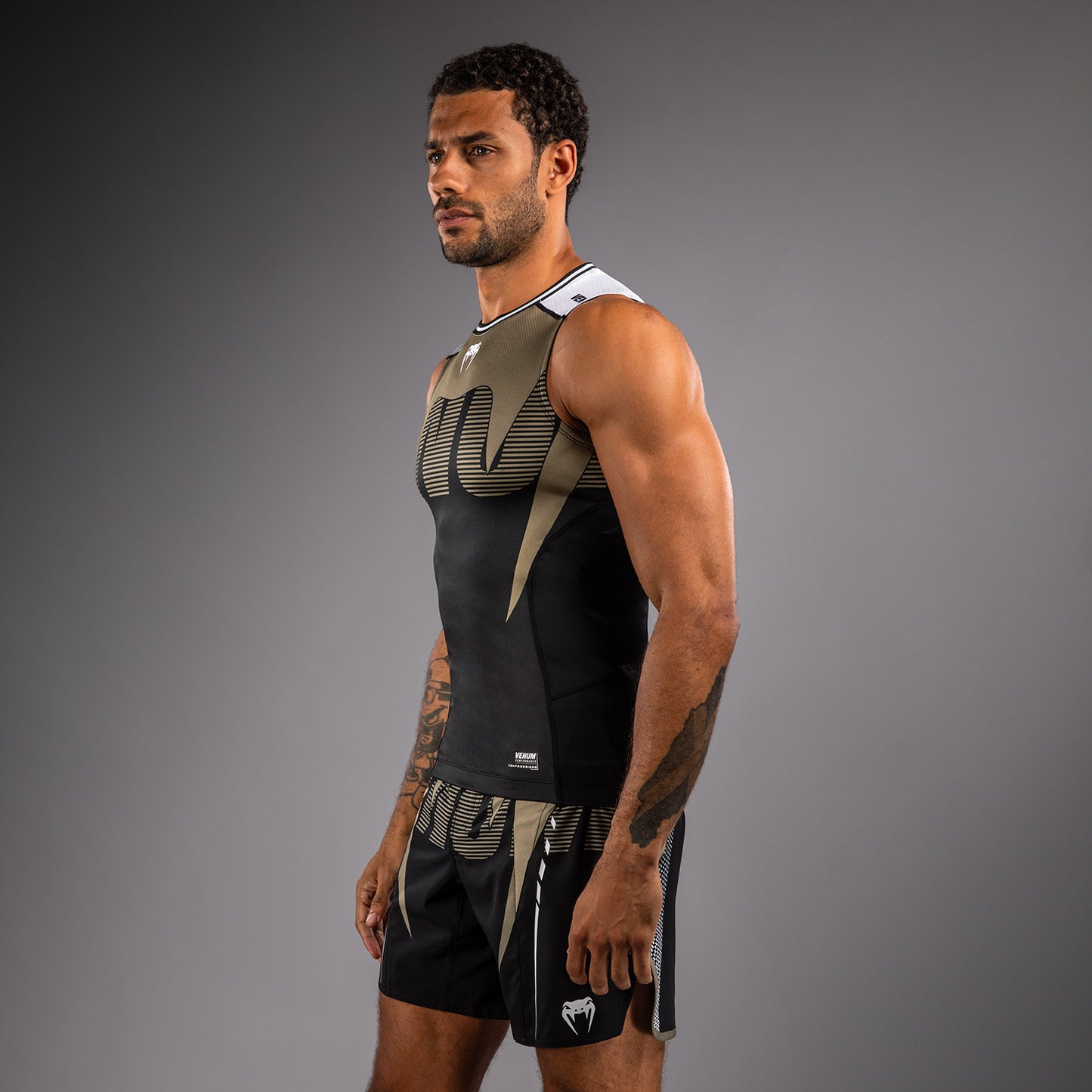 Venum Adrenaline Rashguard Senza Maniche – Nero/Sabbia