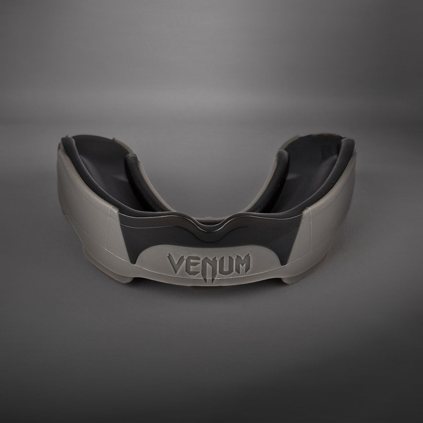 Paradenti Venum Predator