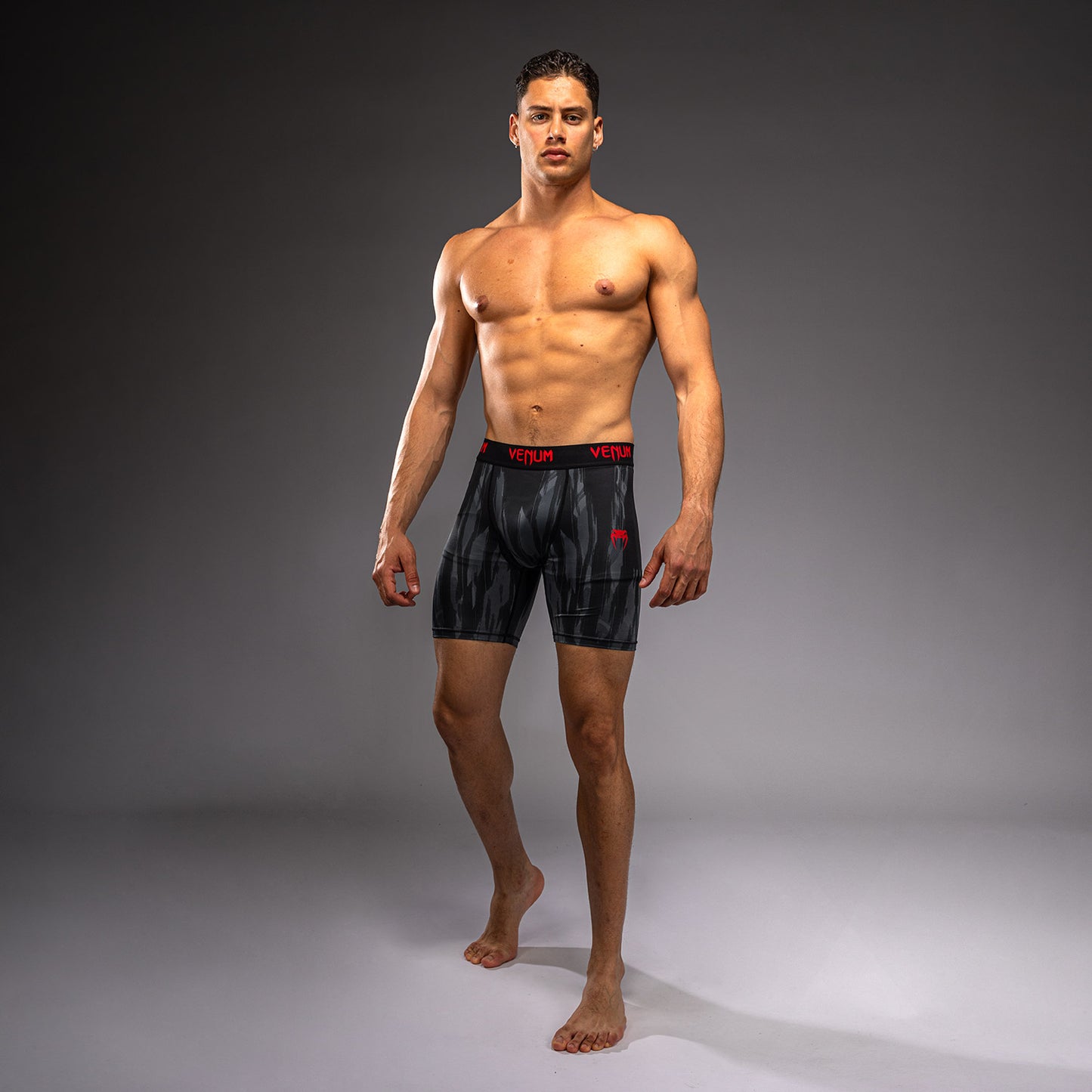 Venum Demon Pantaloncini a Compressione - Nero/Grigio