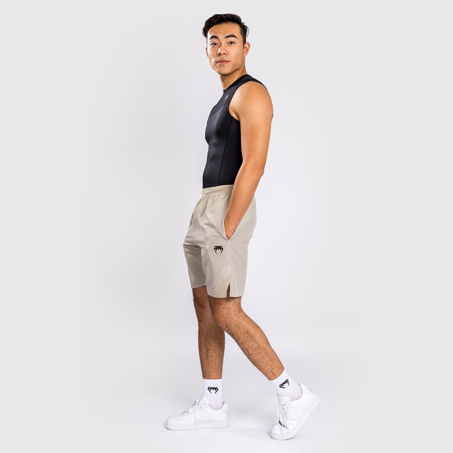 Pantaloncini da allenamento Venum G-Fit Air - Sabbia