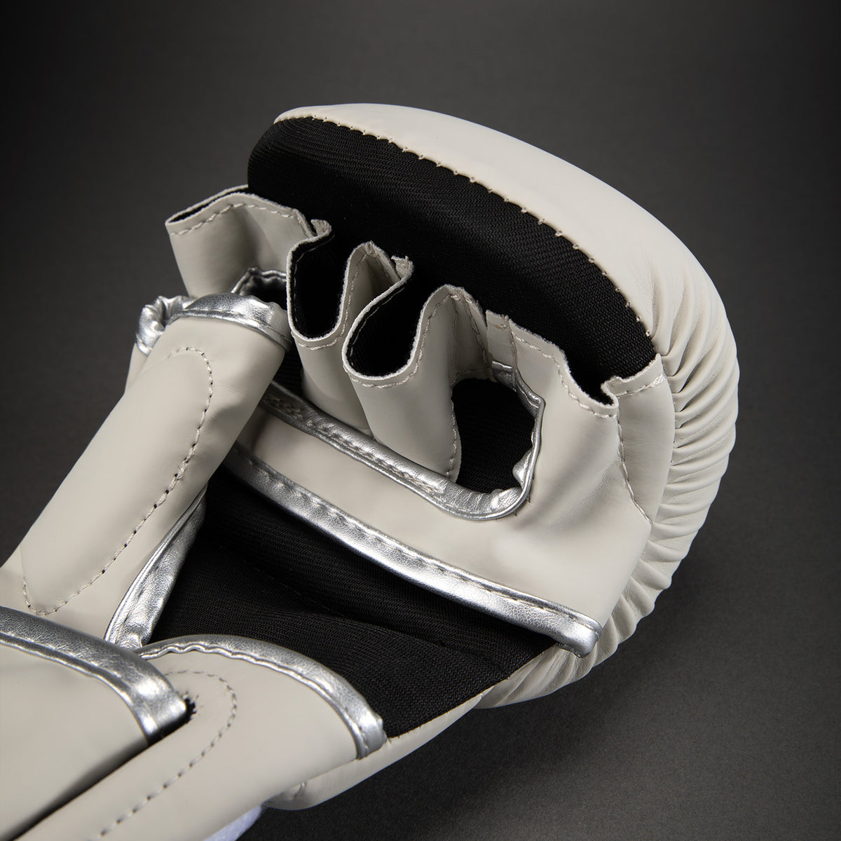 Venum Contender 1.5 Guanti da sparring - Avorio/Oro