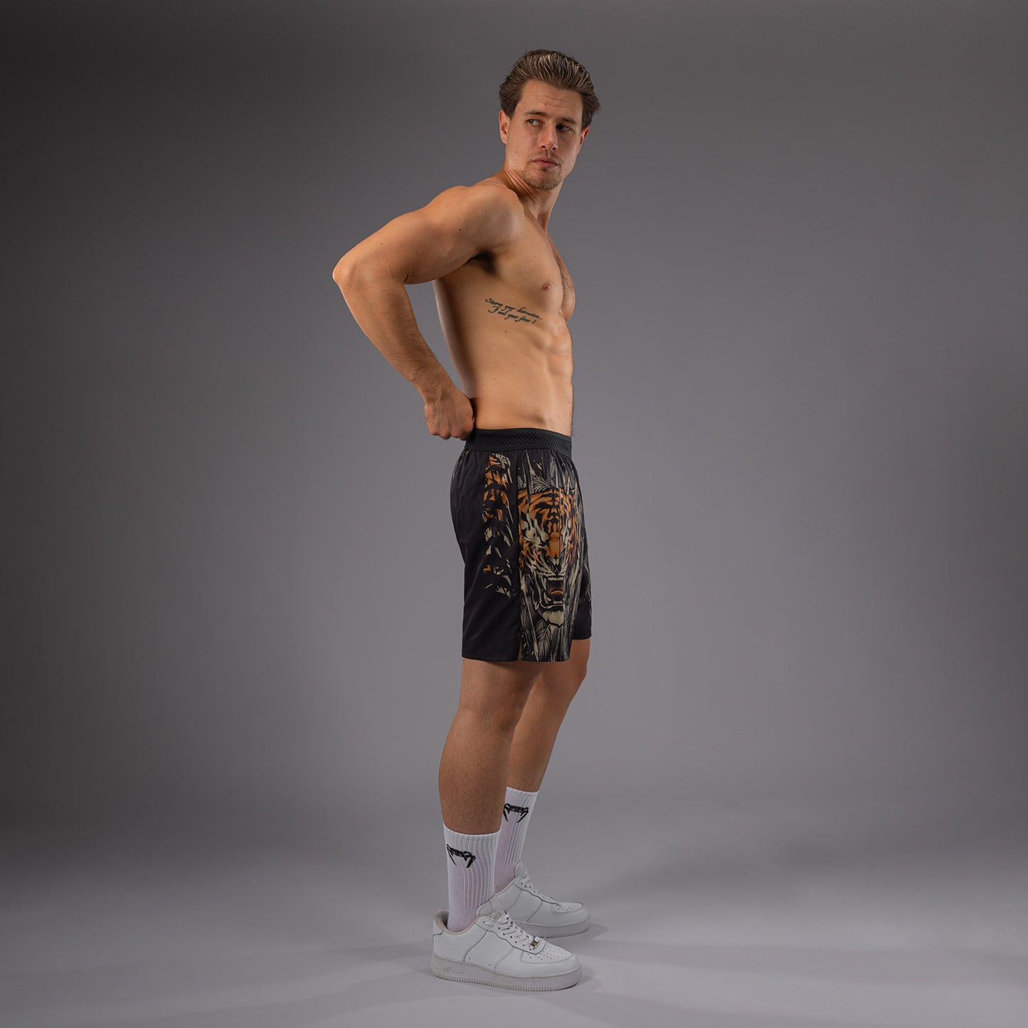 Venum Tiger Pantaloni da Allenamento Uomo - Nero/Arancione Neon