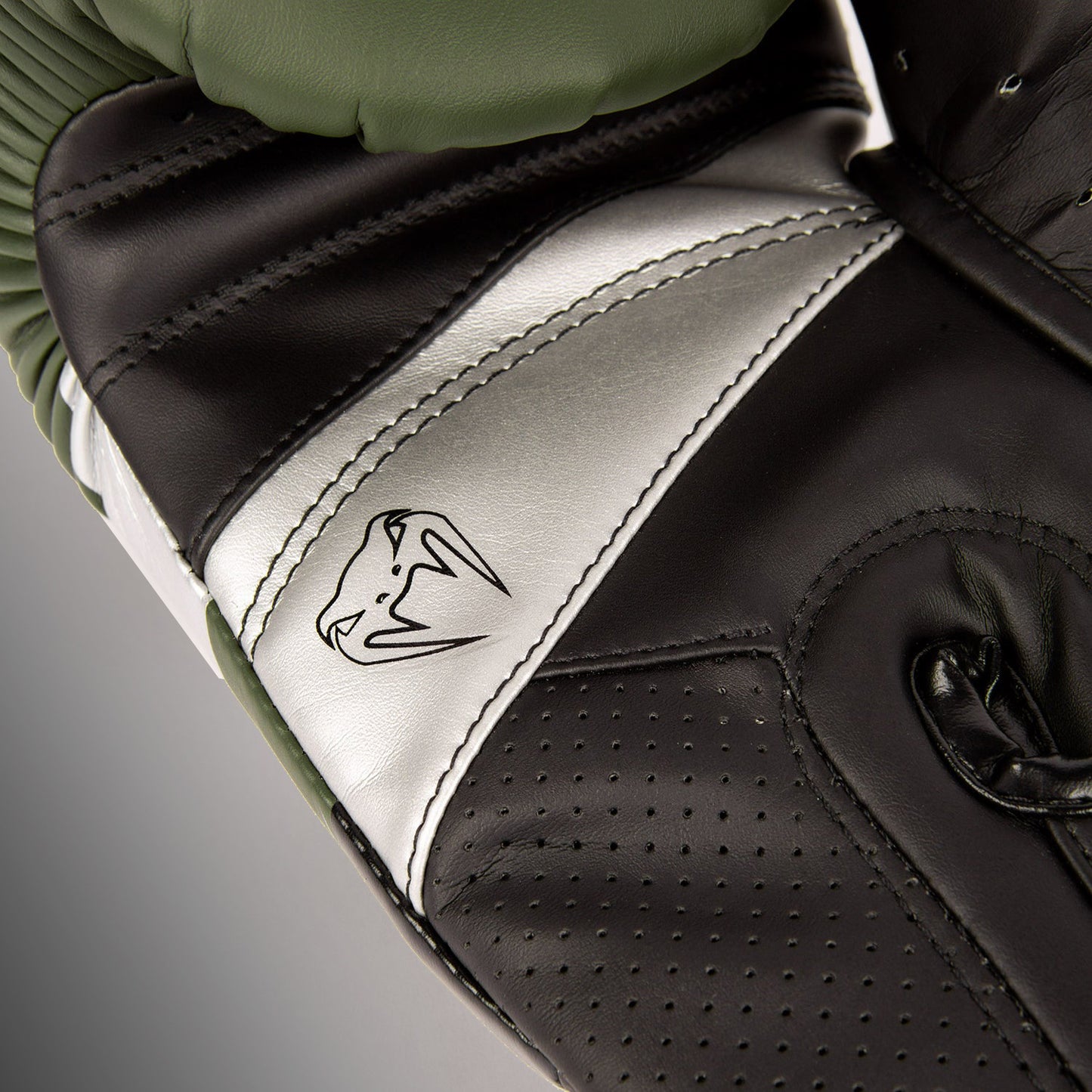 Guantoni da boxe Venum Elite Evo - Kaki/Argento