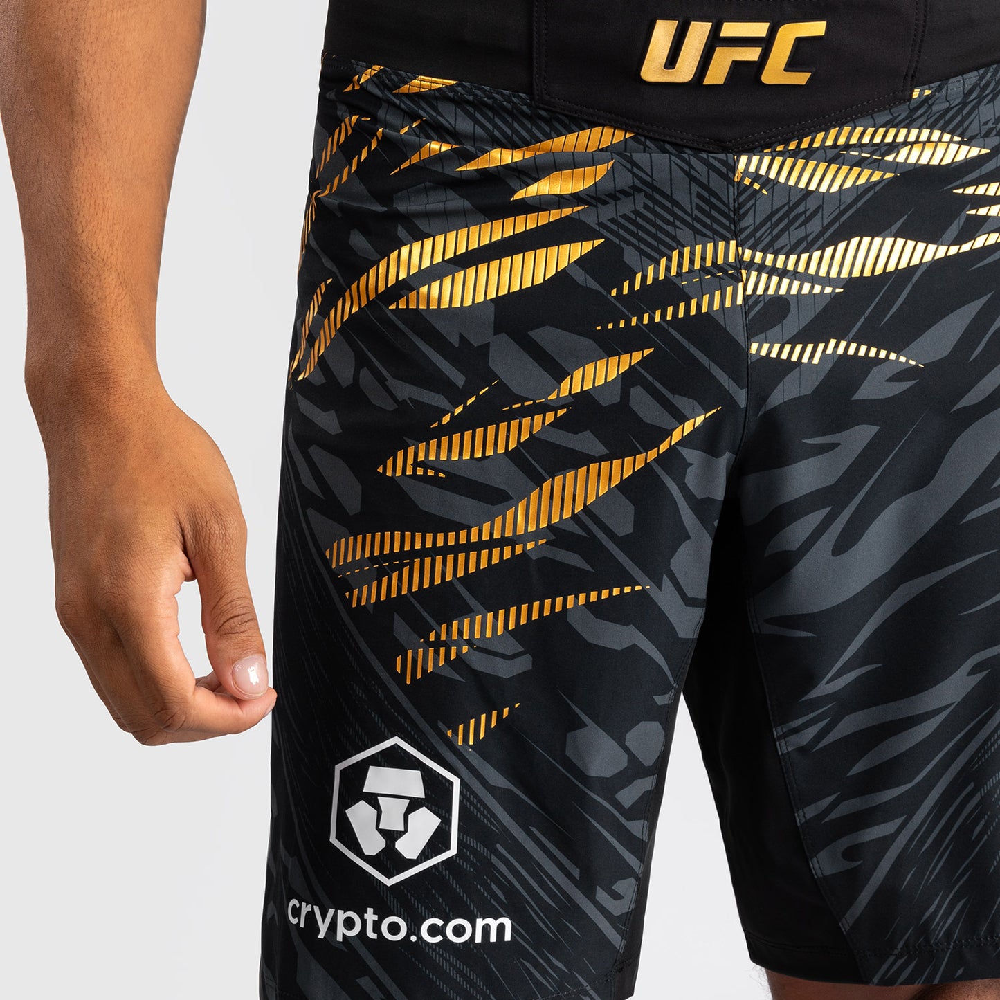 UFC Fusion by Venum Personalizzati Authentic Fight Night Shorts da Lotta per Uomo - Fit Largo - Campione