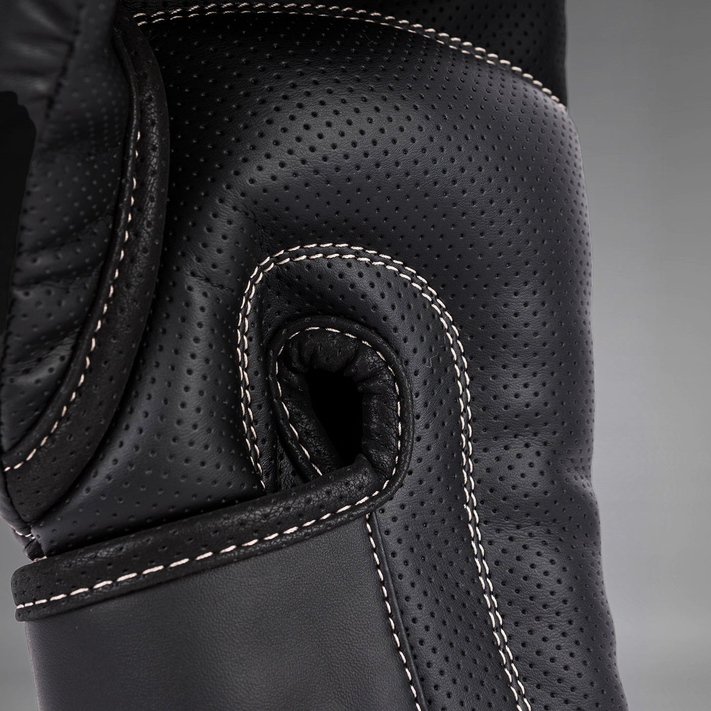 Venum Impact Evo Guanti da boxe - Nero