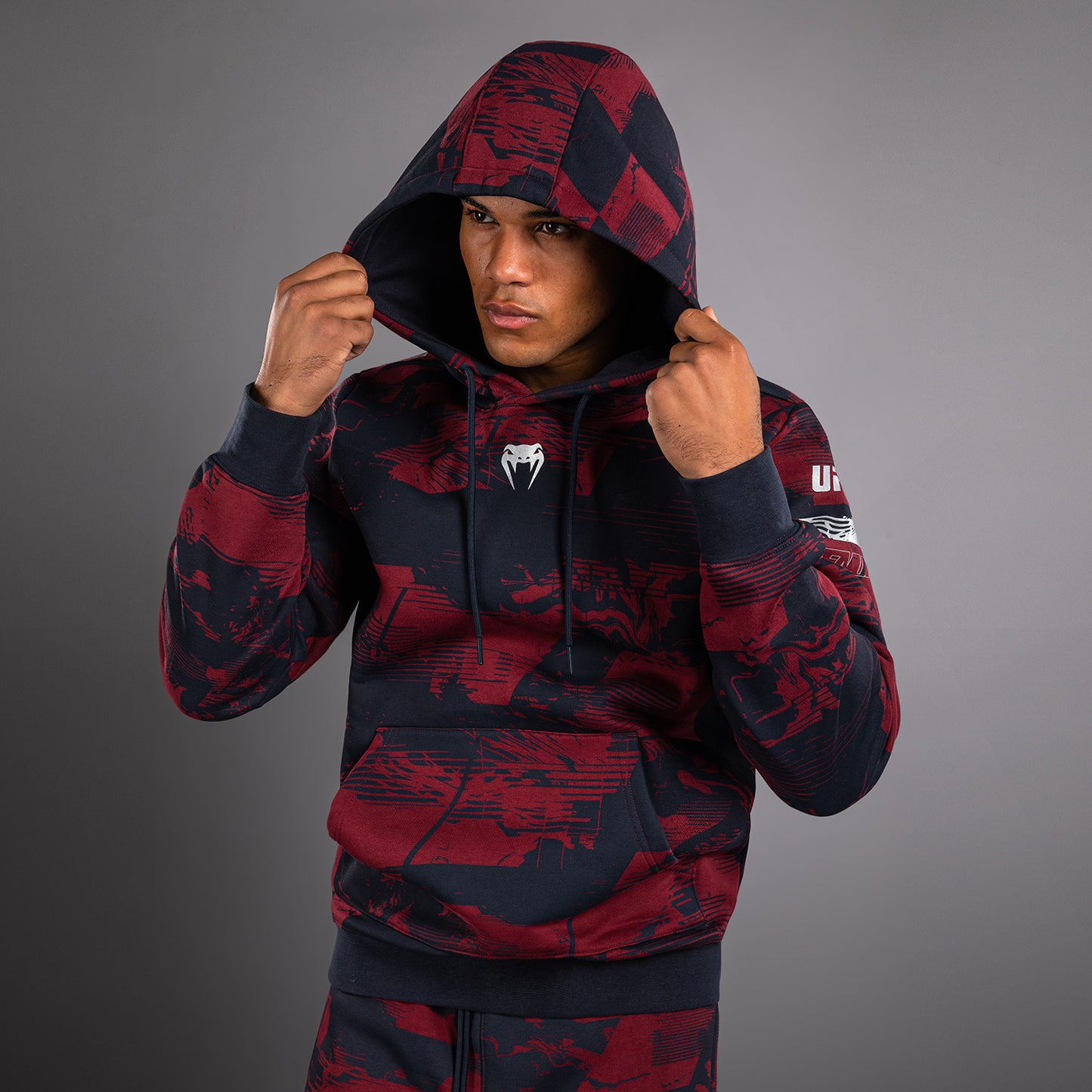 UFC Zenith by Venum Authentic Fight Week Felpa Uomo - Blu navy/Bordeaux/Argento