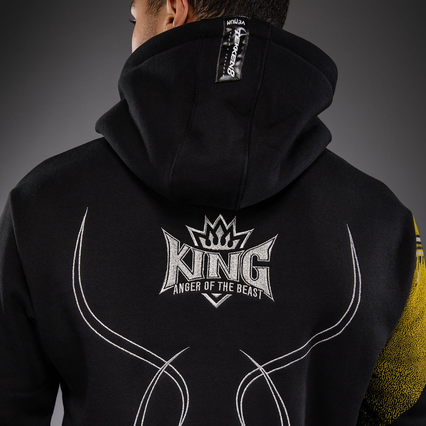 Venum x TEKKEN 8 Felpa con Cappuccio - King - Nero/Giallo