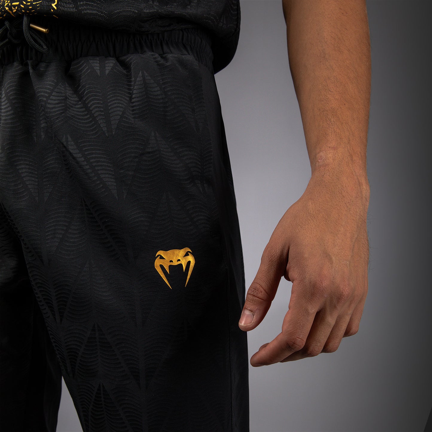 UFC Zenith by Venum Authentic Fight Night Pantaloni Walkout Uomo - Champion