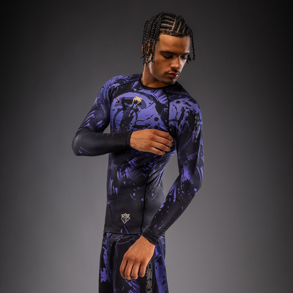 Jujutsu Kaisen x Venum Gojo Rashguard a Maniche Lunghe – Viola
