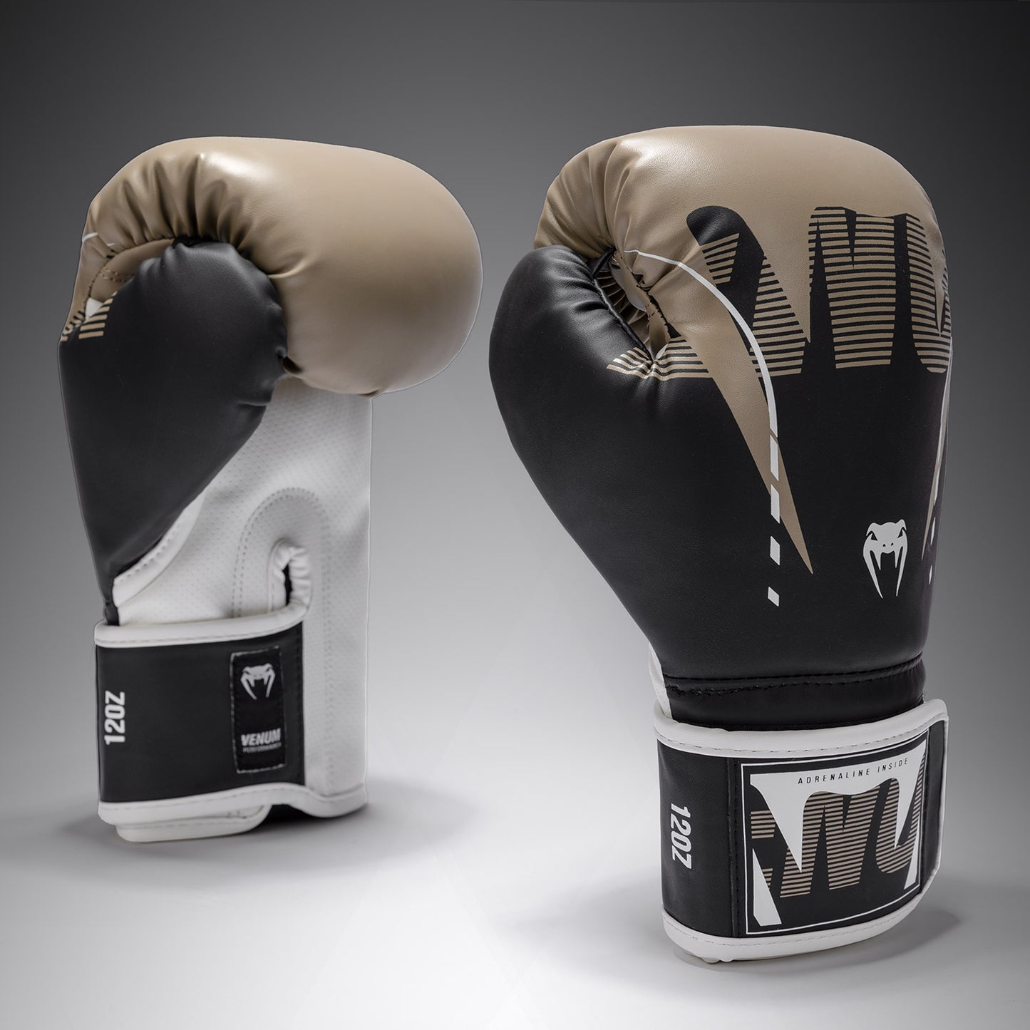 Venum Adrenaline Guantoni da Boxe – Nero/Sabbia