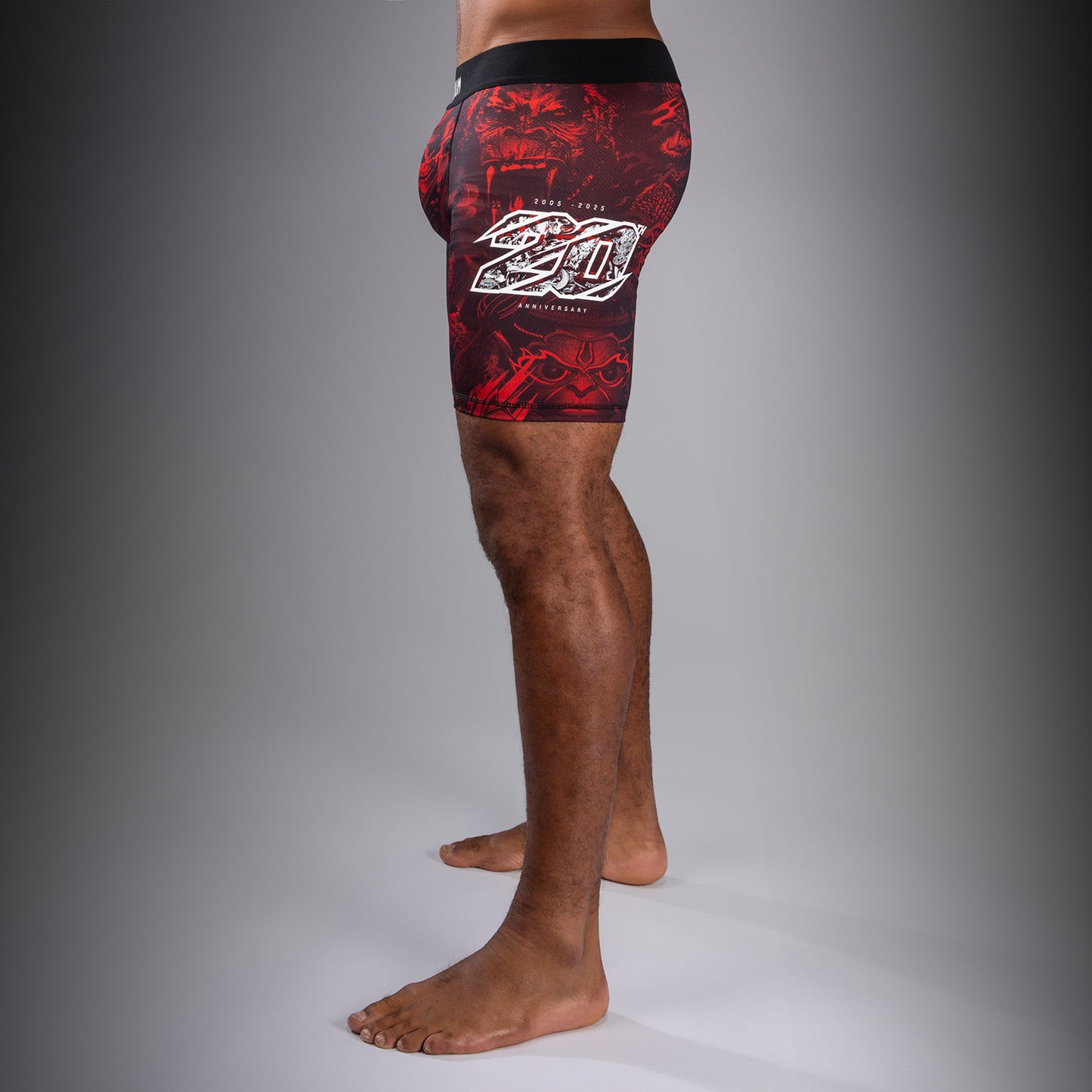 Venum 20th Anniversary Pantaloncini a Compressione - Nero/Rosso