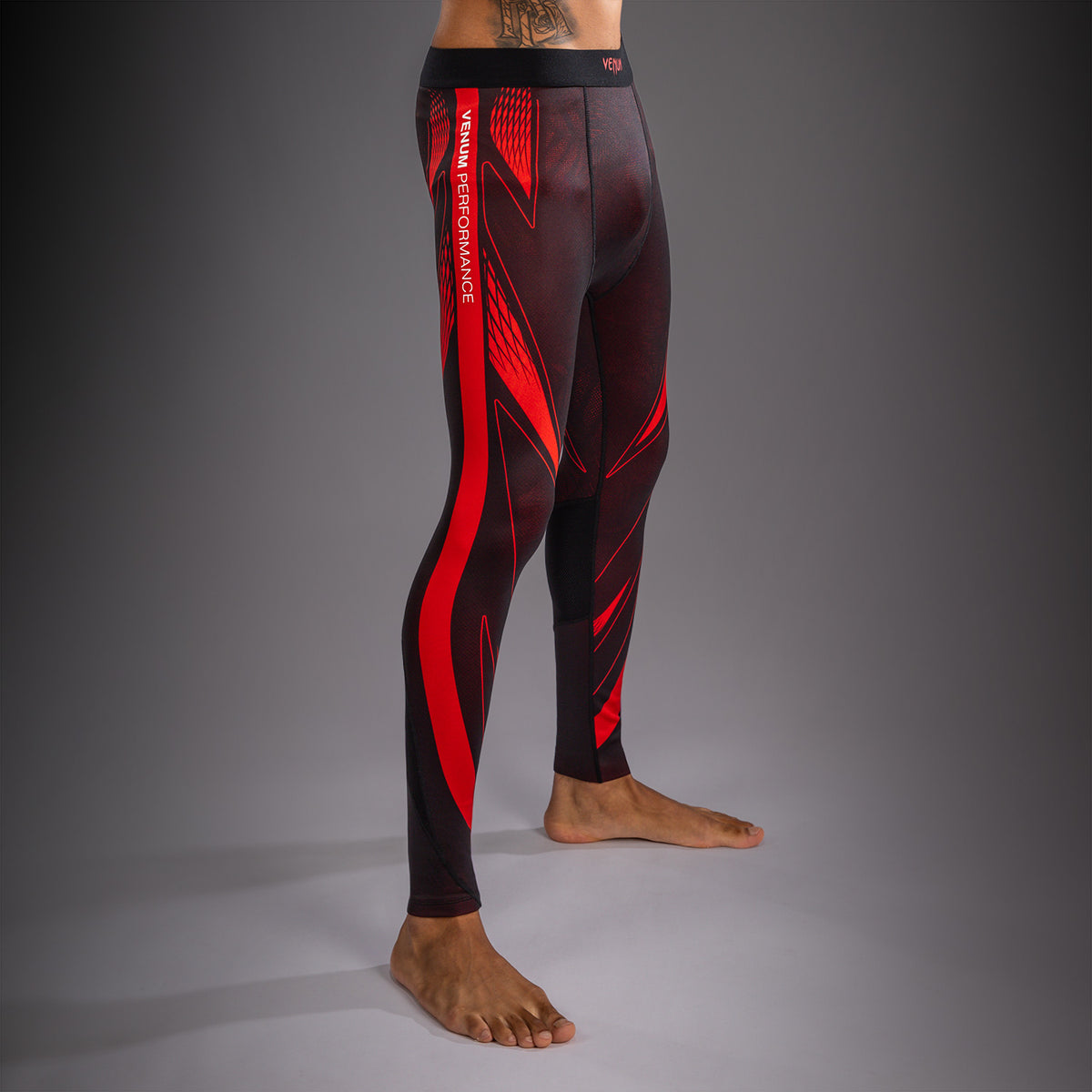 Venum Amazonia Reborn Pantaloni a compressione - Nero/Rosso